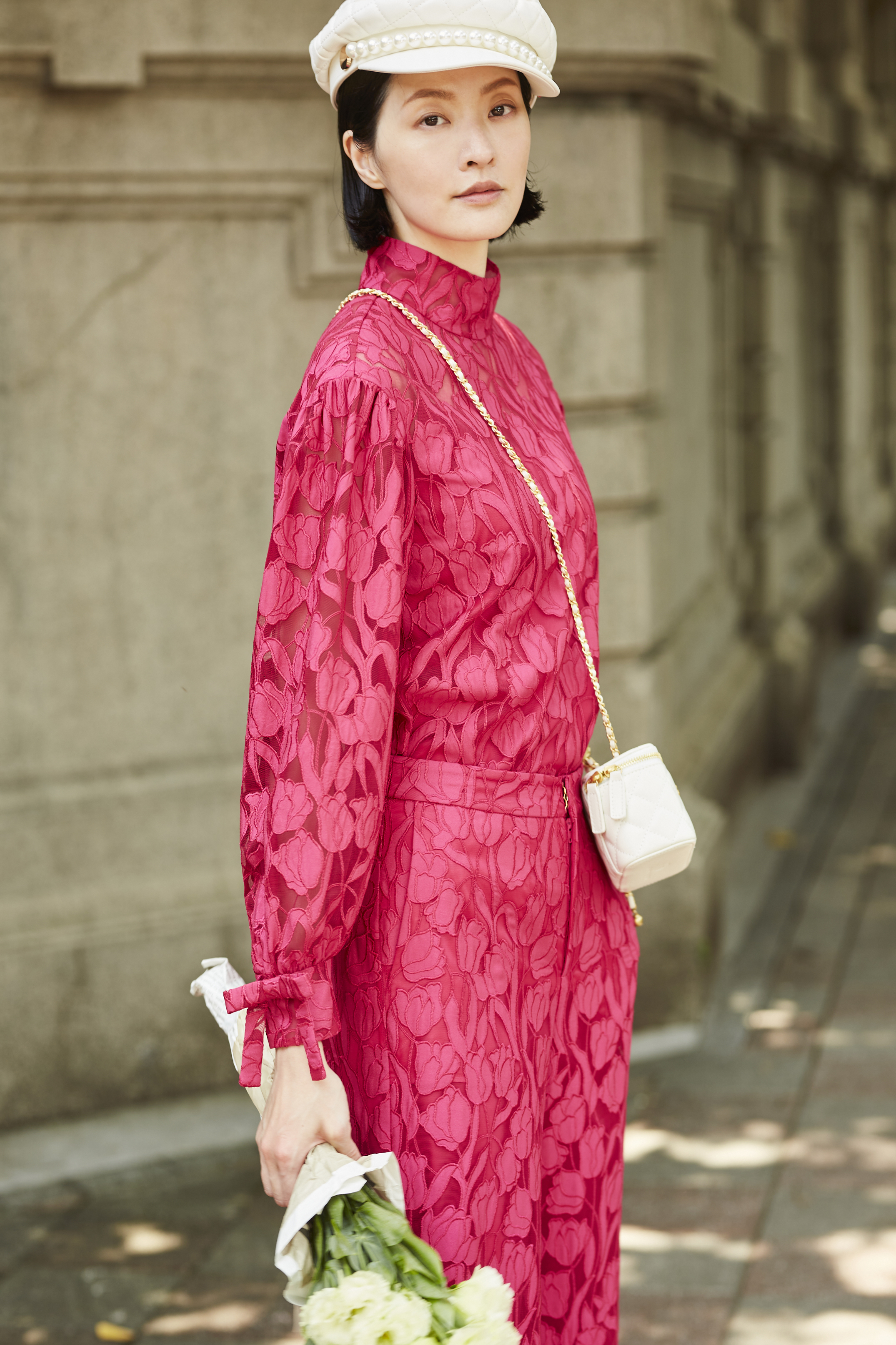 BC15102A1  夜宴之花立體花紋刺繡襯衫