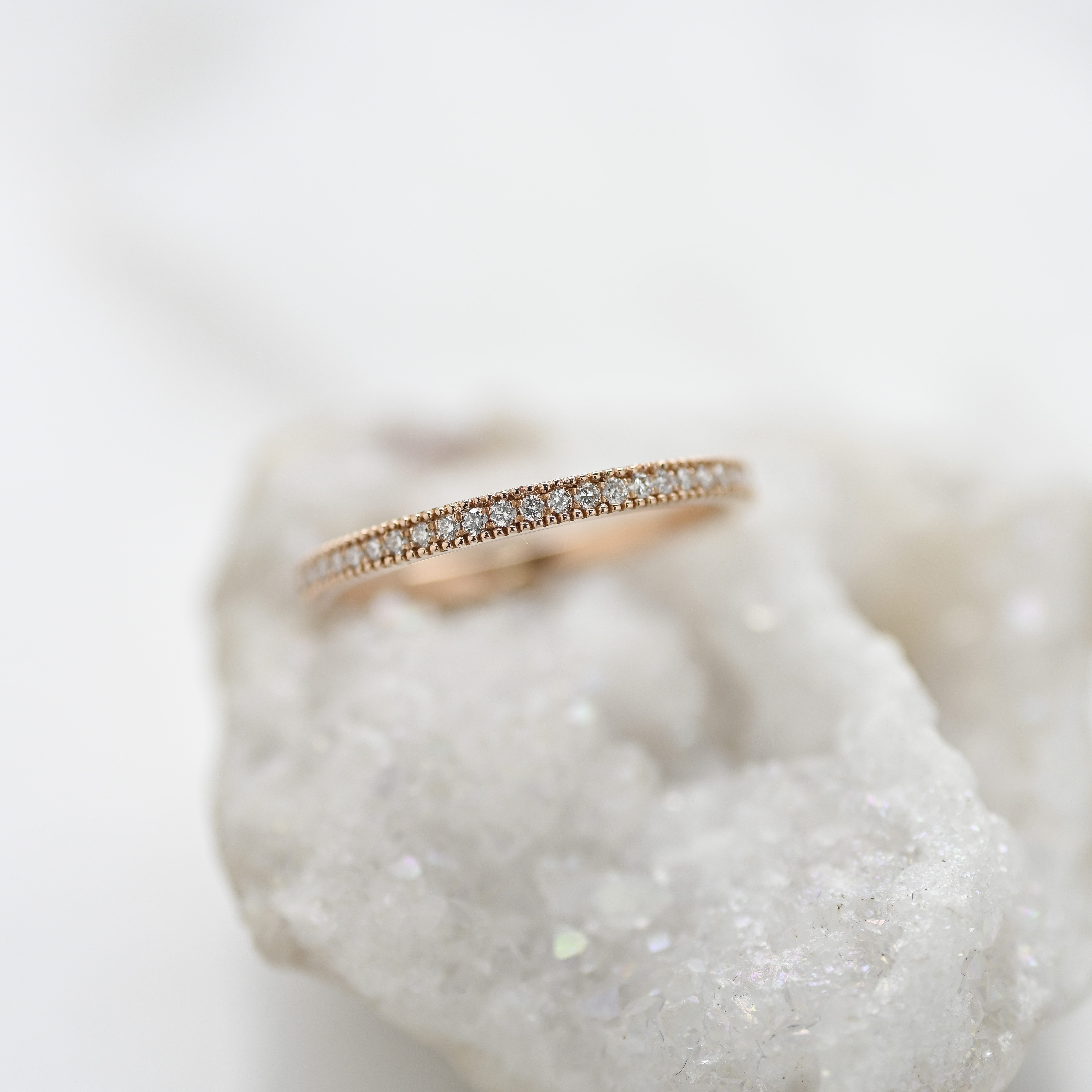 18K Antiguo Diamond Ring