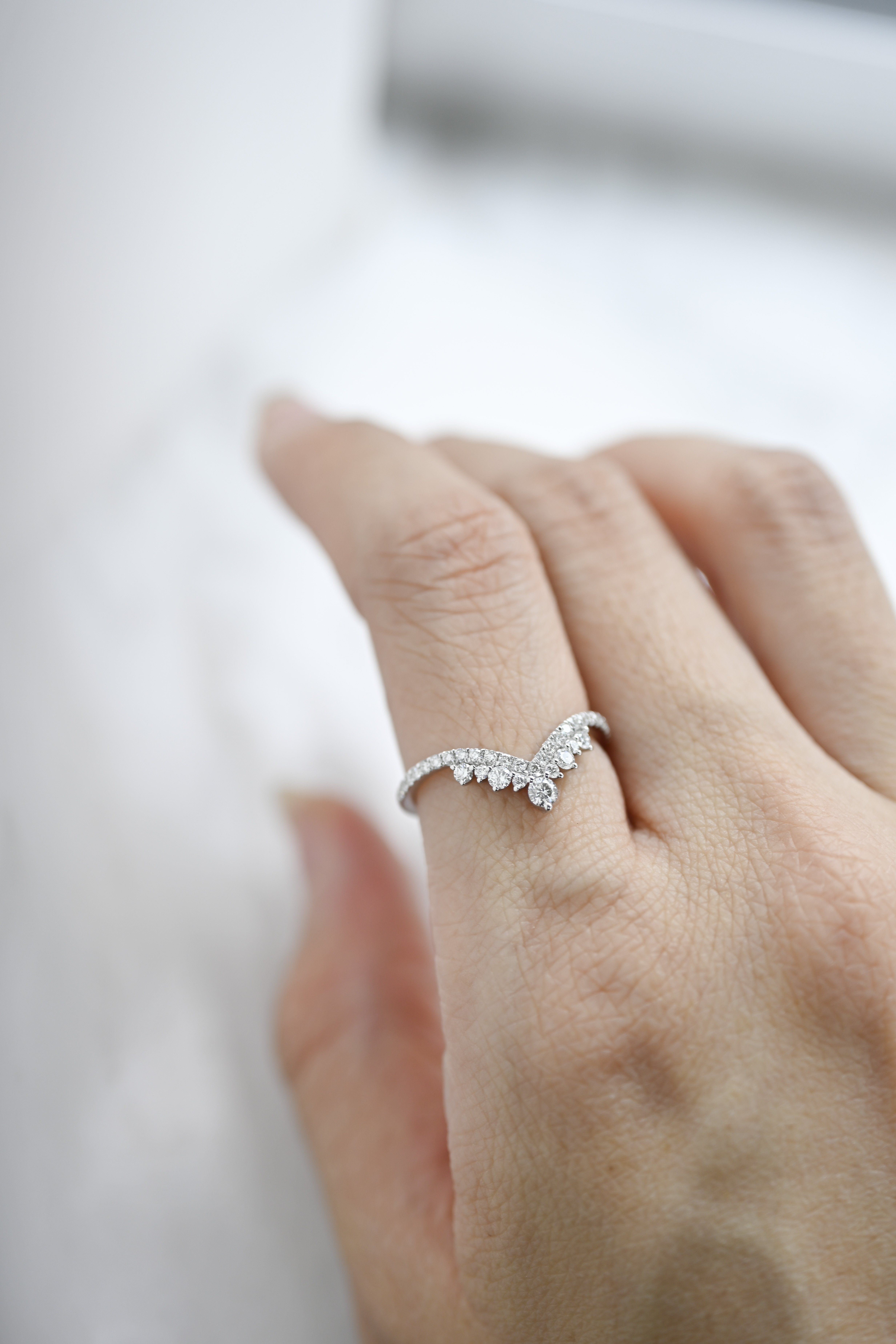 18K Sentia Double V Diamond Ring