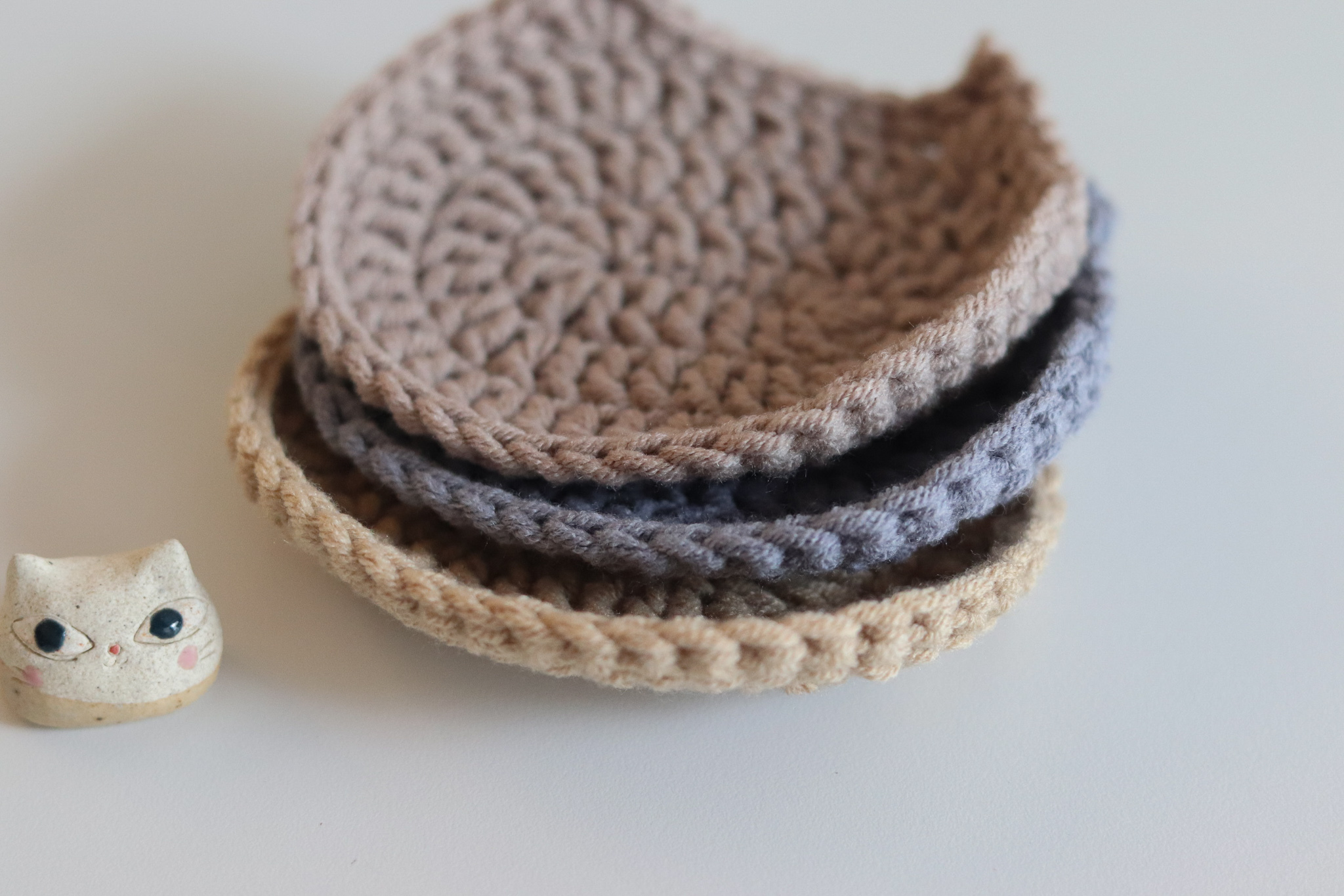 手工鉤織 牛奶棉 貓顏 造型杯墊