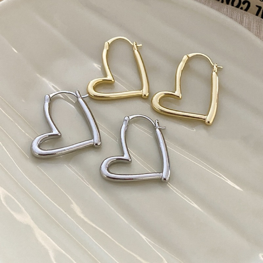金銀愛心重磅 側鏤空耳釦釘