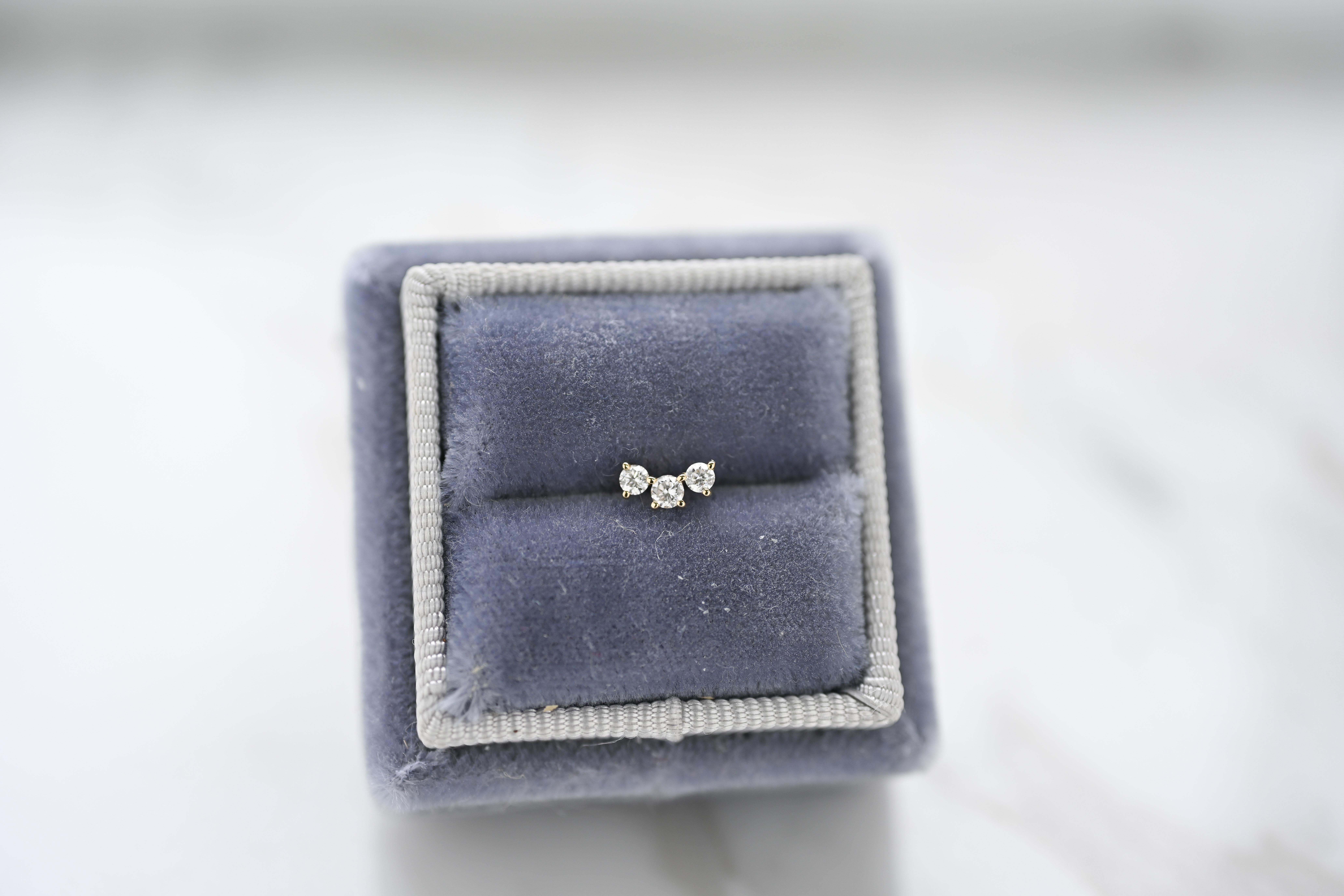 18K Three Little Diamond Earring