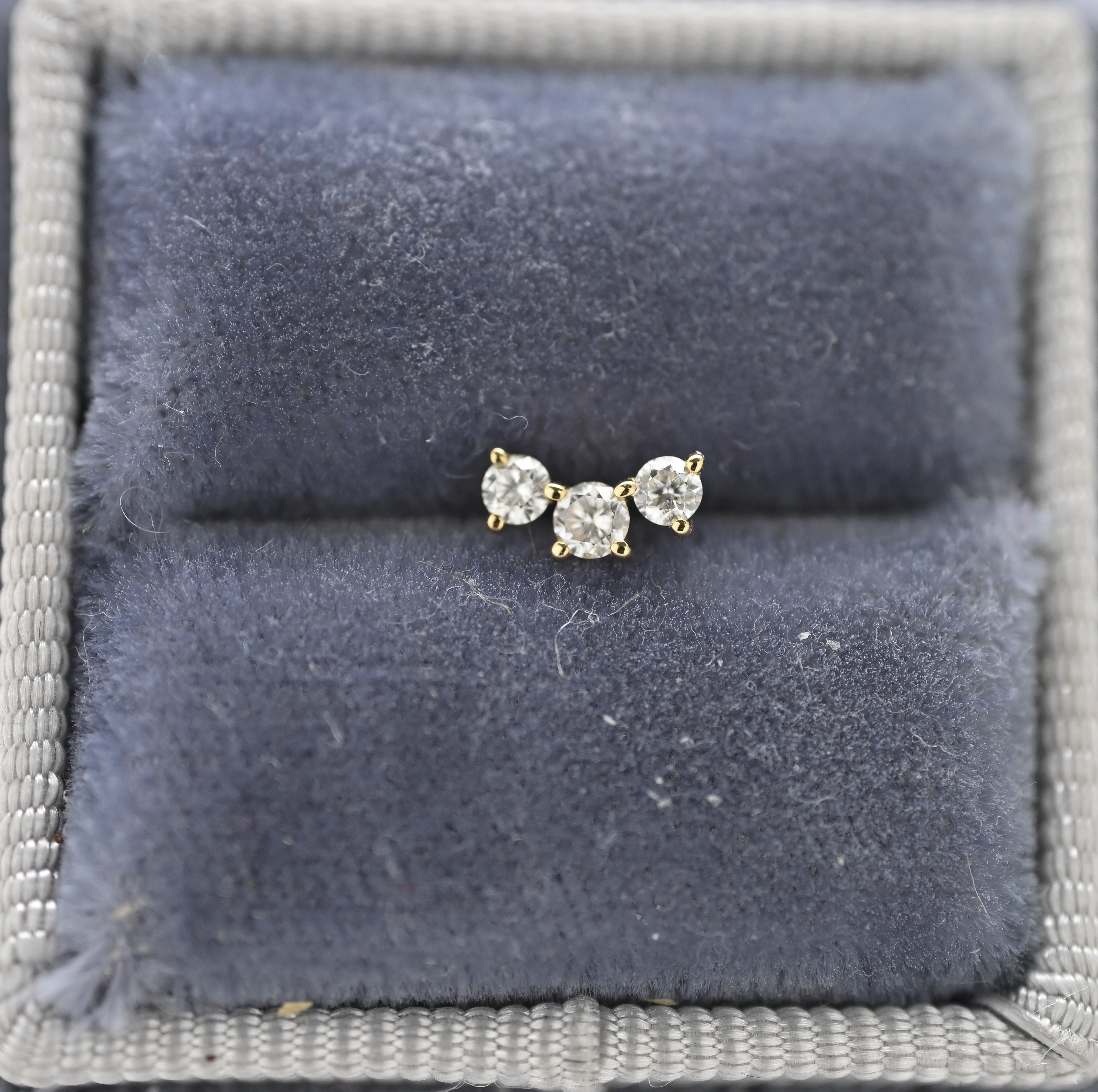 18K Three Little Diamond Earring