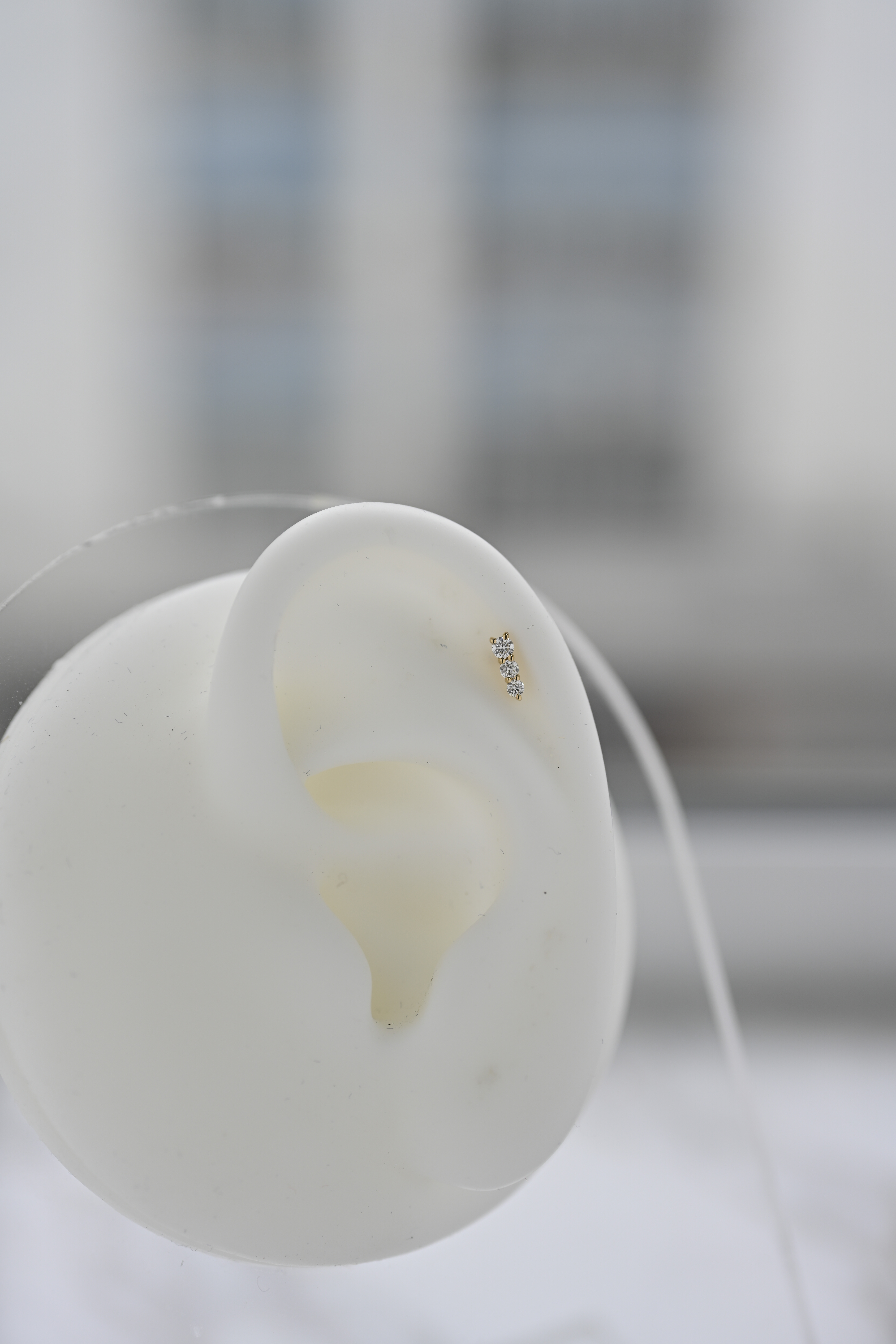 18K DoReMi Diamond Earring