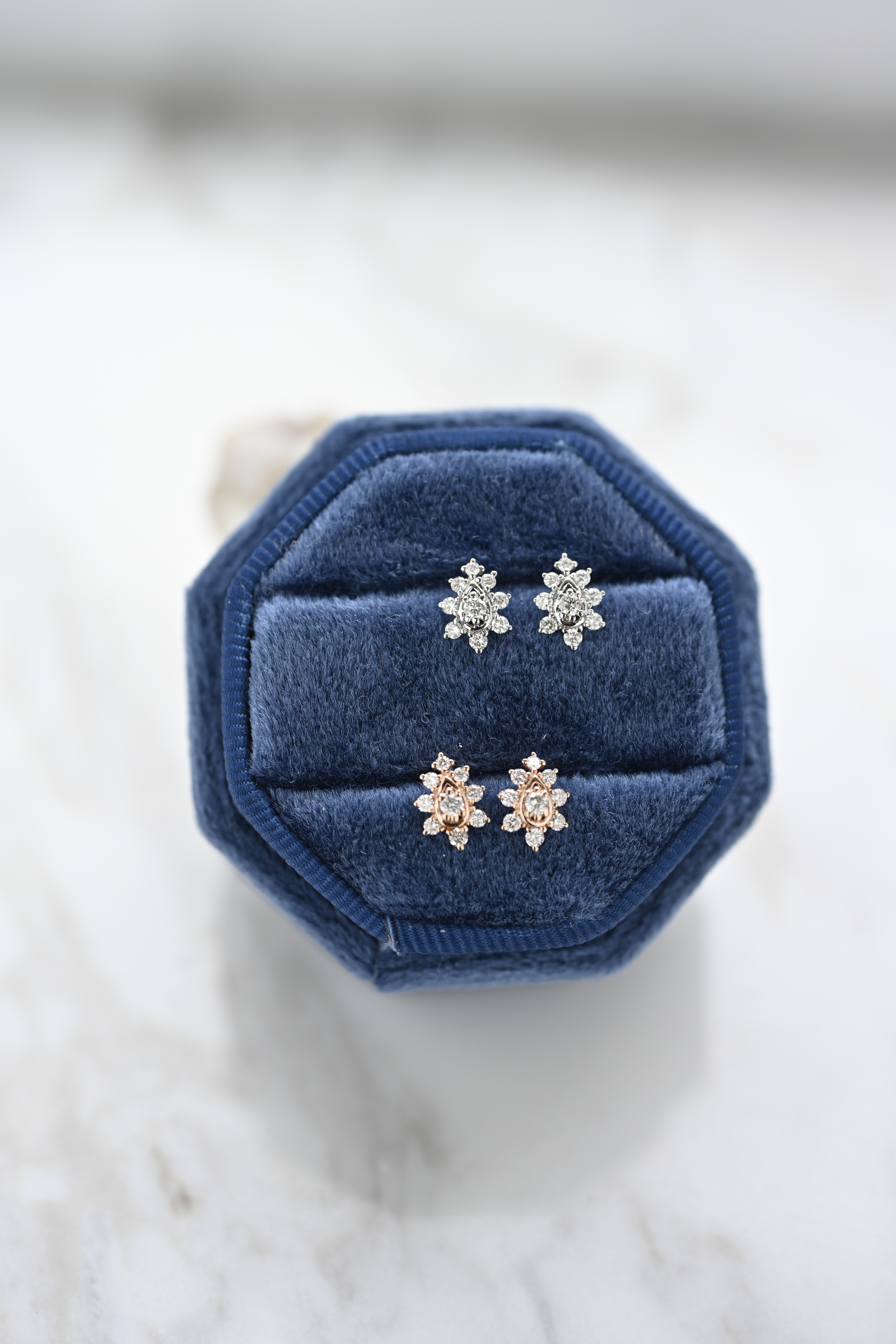 18K Snowdrop Diamond Earring