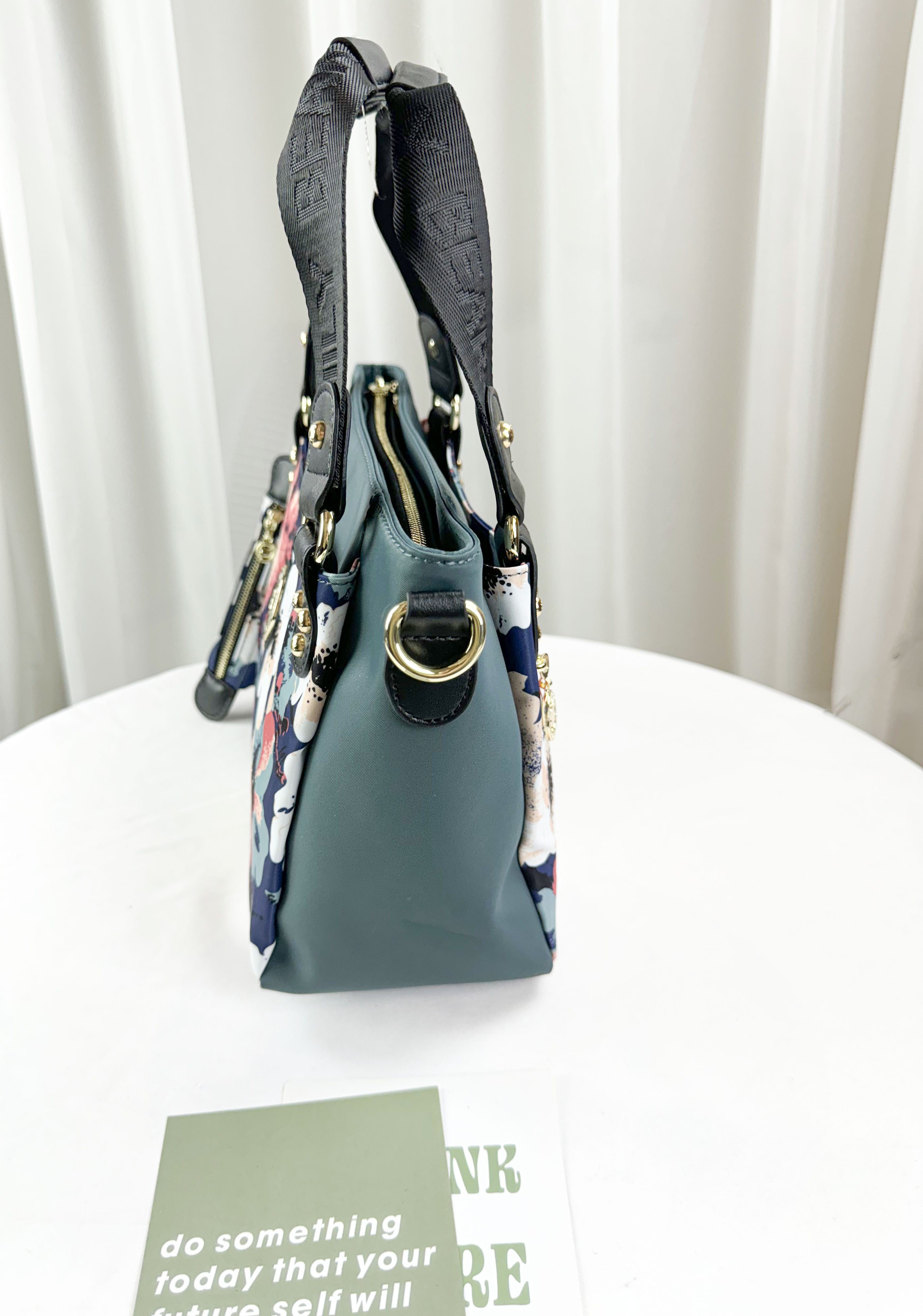 FamilyBear 藍綠花朵防潑水手提包 / 側背包 #2005