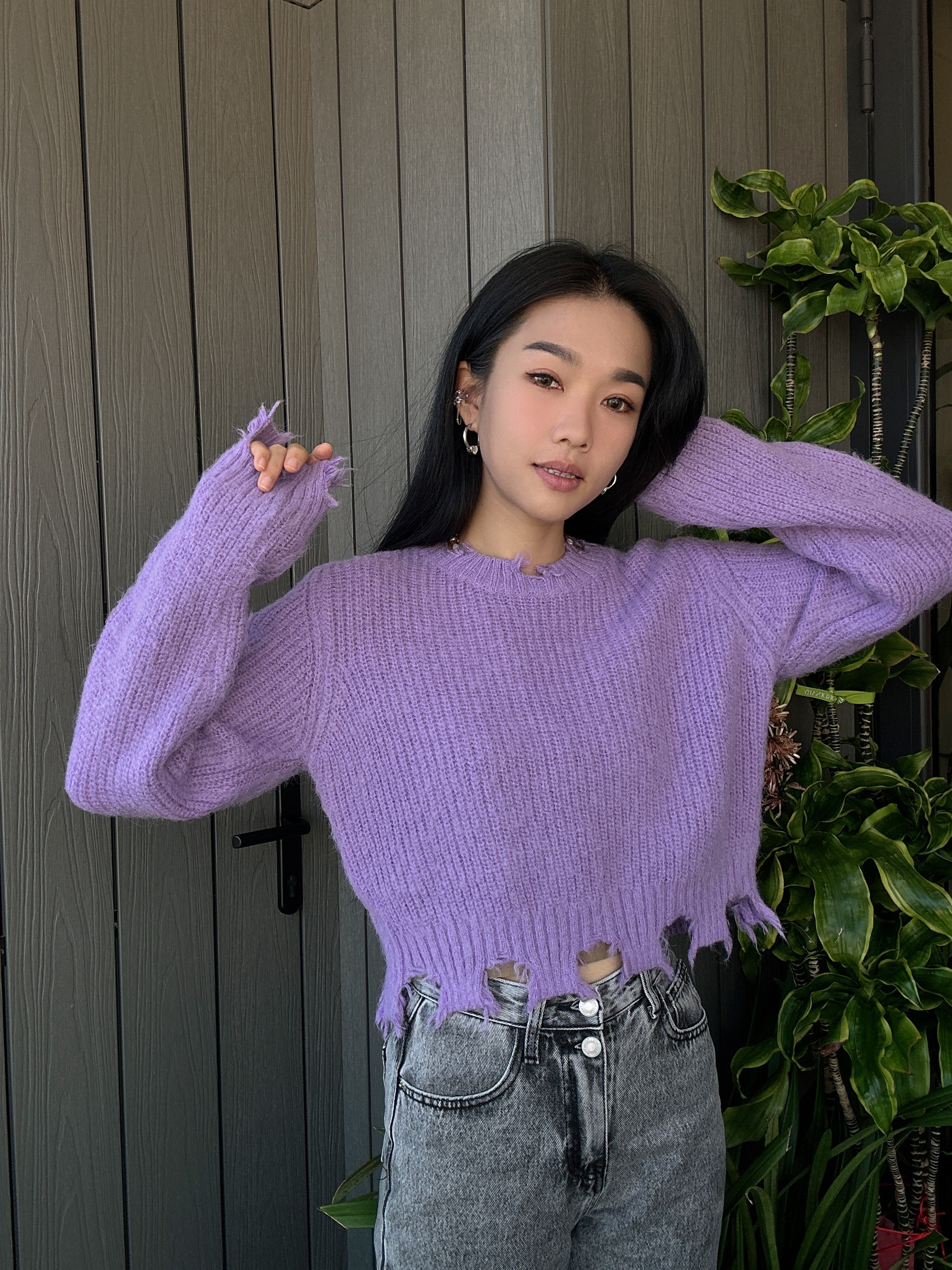 破爛邊morhair短冷衫（現貨款式）