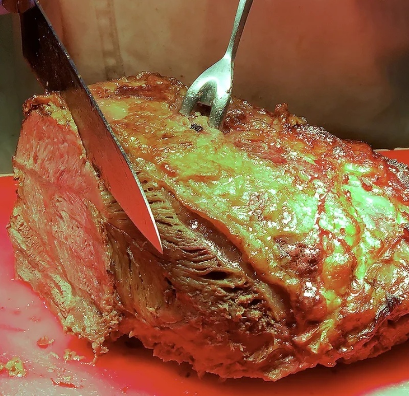 【台中潮港城】太陽百匯平日自助午/晚餐吃到飽-美國安格斯黑濕式熟成板腱牛肉