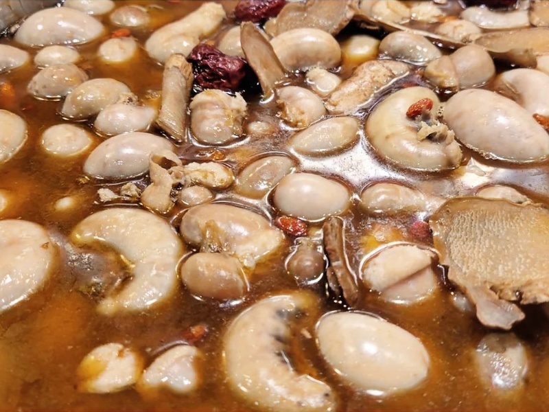 【台中潮港城】太陽百匯平日自助午/晚餐吃到飽-麻油雞彿