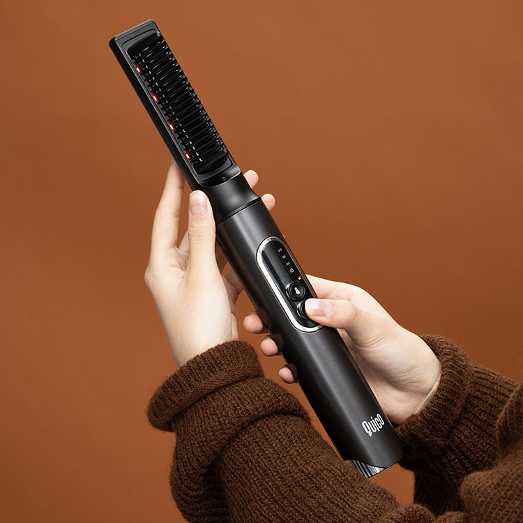 QUICO Q-Swap FIR Ionic Cordless Styling Brush