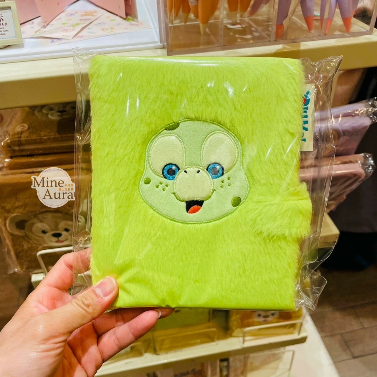 奧樂米拉 海龜 OluMel 大頭 絨毛 毛毛造型 筆記本 記事本 簽名本 -上海迪士尼樂園