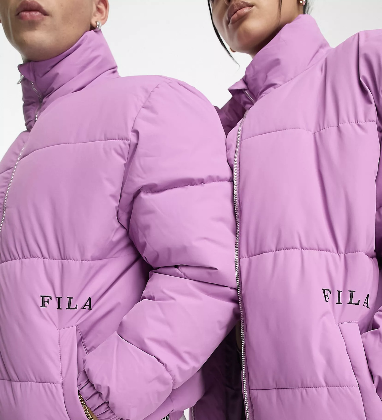 【預購】Fila F012452 中性紫色Puffer外套