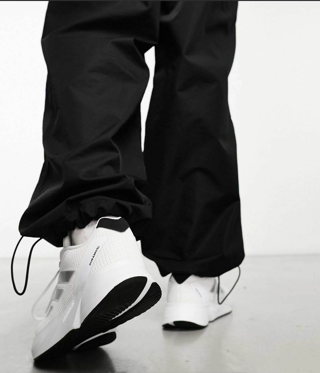 【預購】adidas F012425 運動鞋