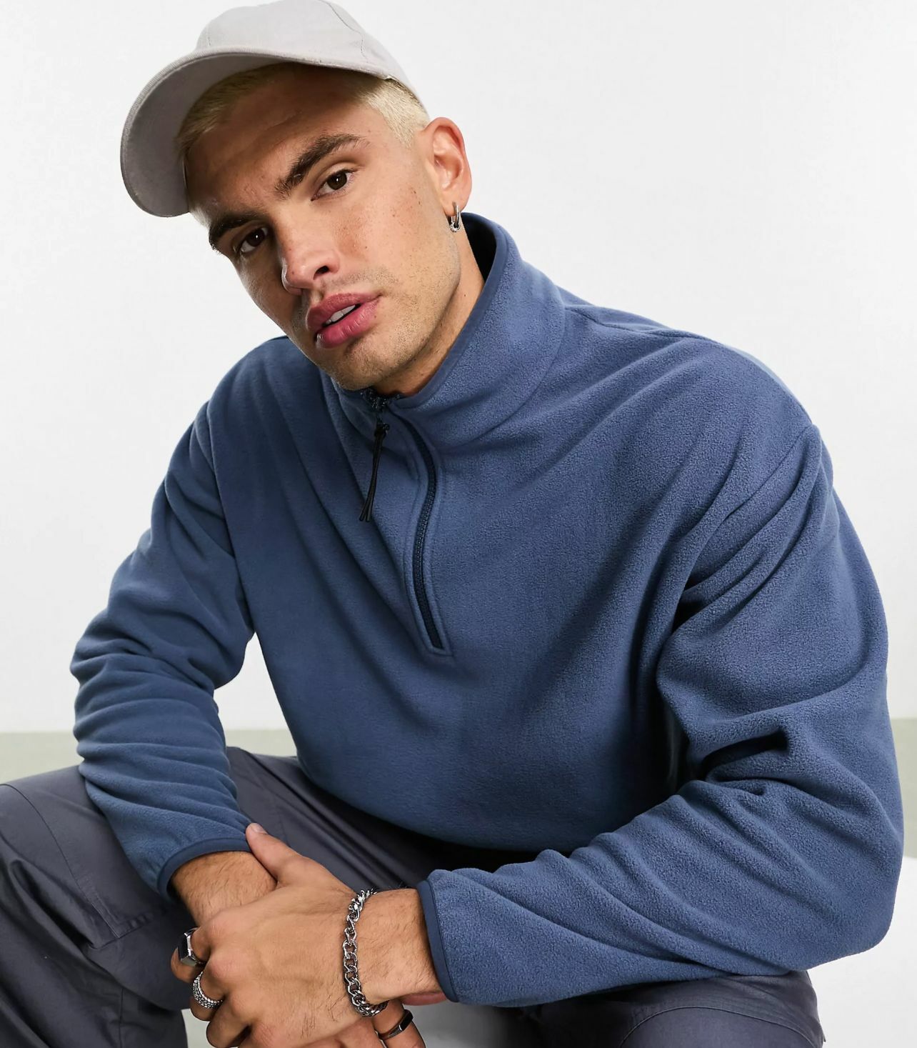 【預購】ASOS DESIGN F012430 毛絨衛衣