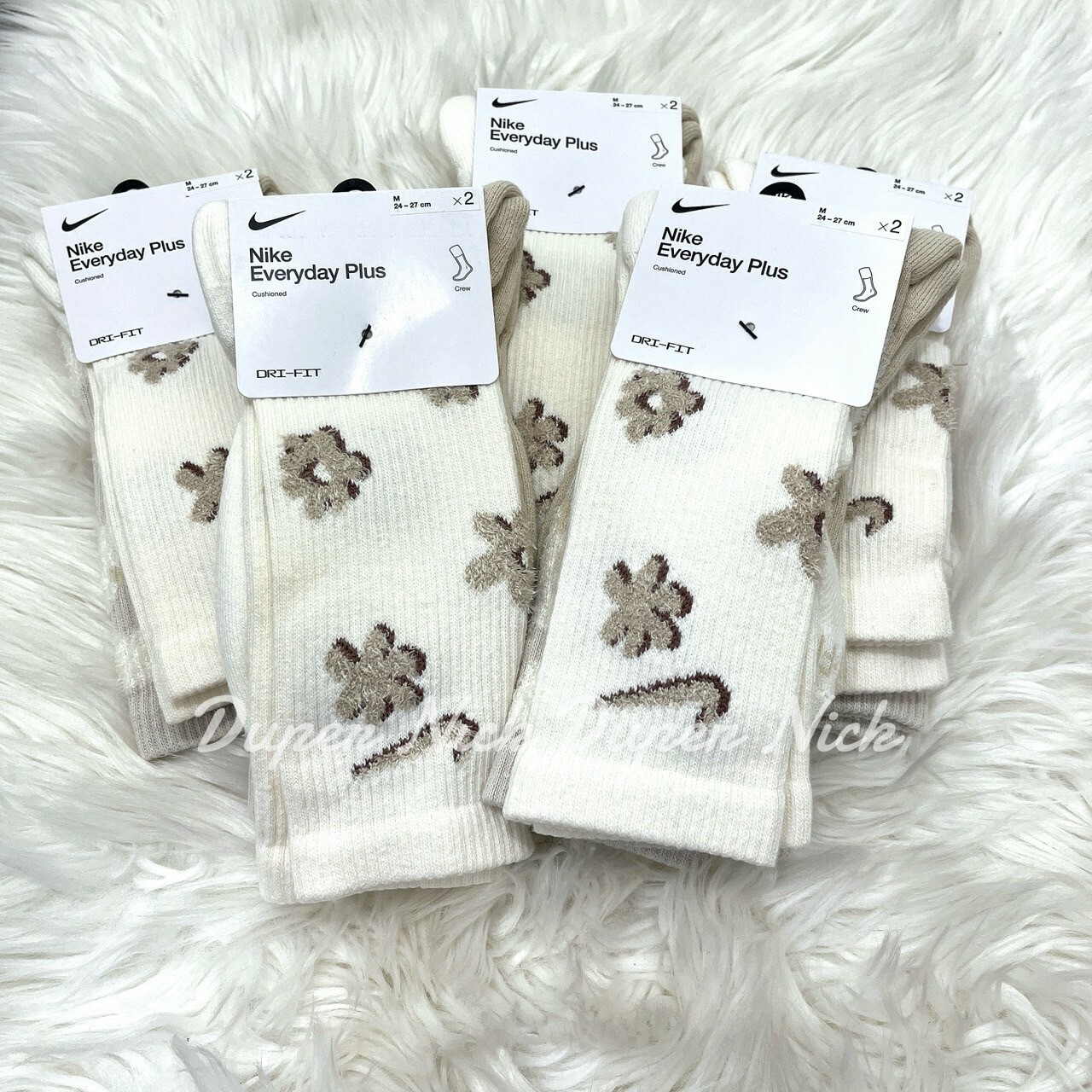 NIKE EVERYDAY PLUS CUSHIONED 花花刺繡襪