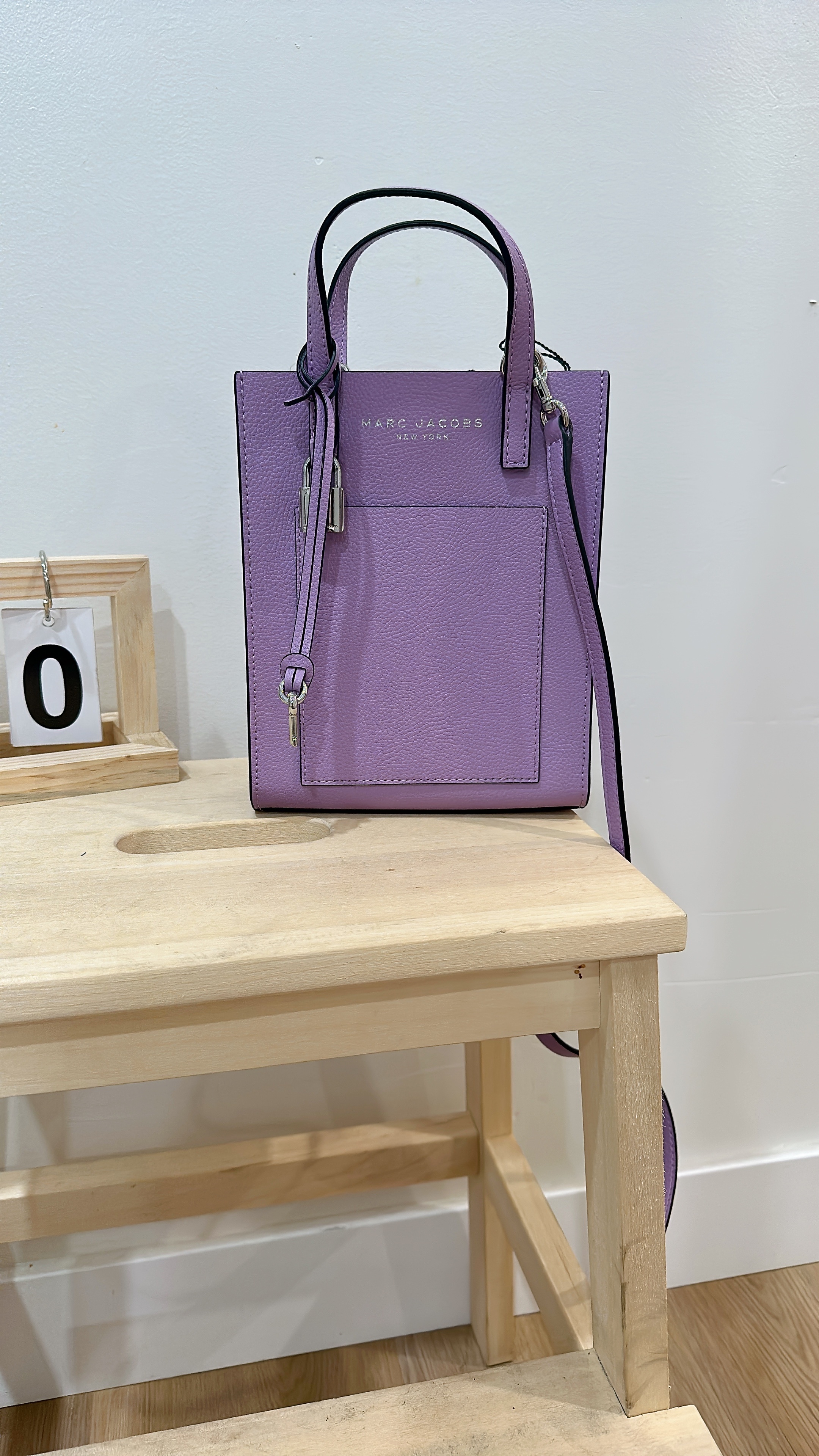 Marc Jacobs Grind book tote