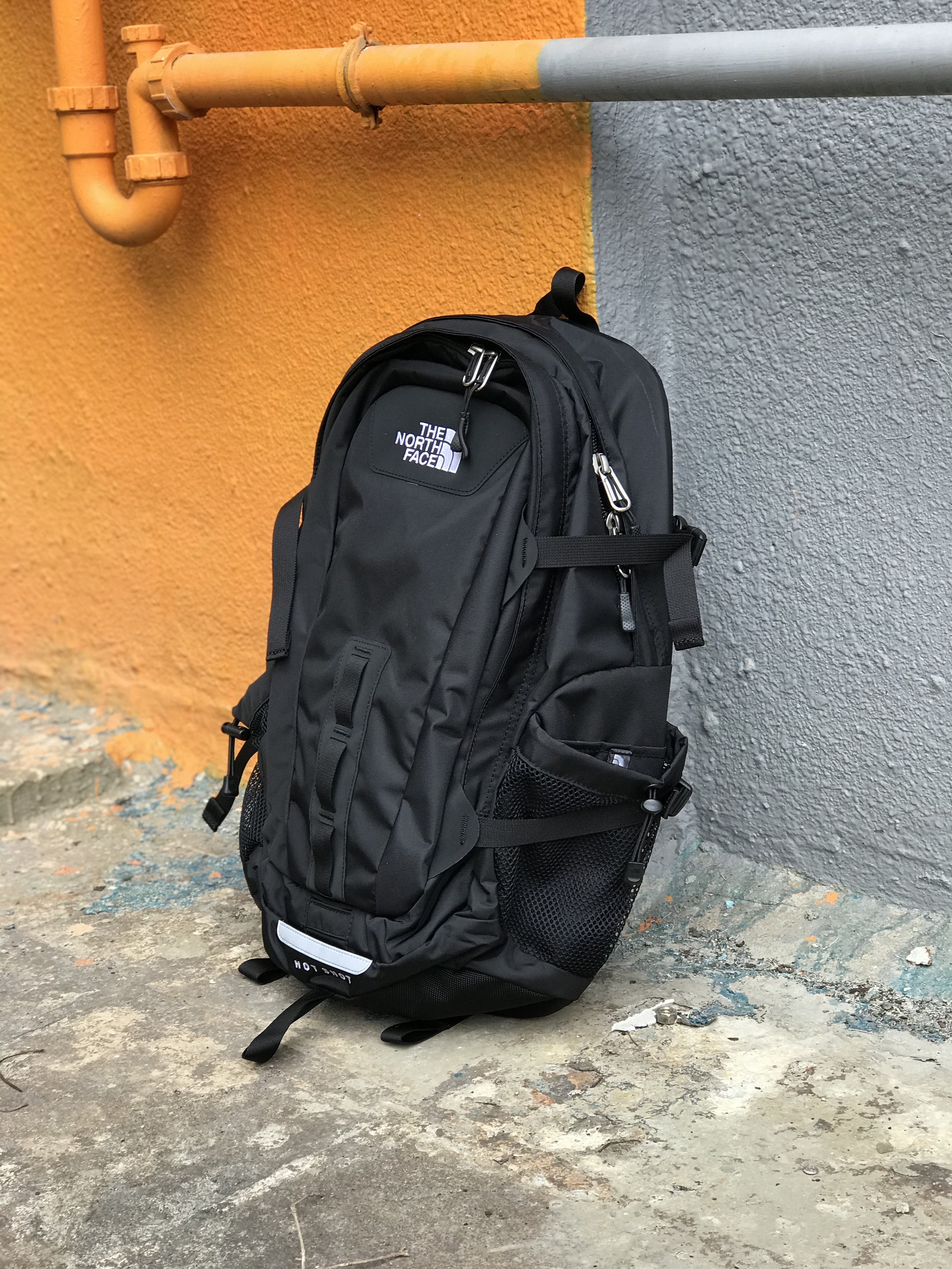 TNF Hot Shot Backpack