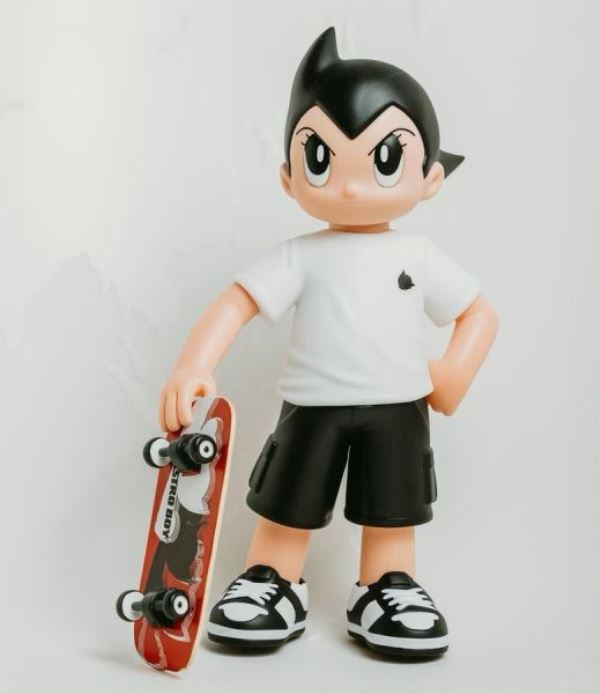 TOYQUBE 原子小金剛 軟膠 滑板