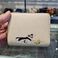 [S] MARC JACOBS 4R3SMP034S01-102 TWEETY BIRD & SYLVESTER PRINT LEATHER SHORT WALLET,MARSHMALLOW, 196611111485 (SMJ223)
