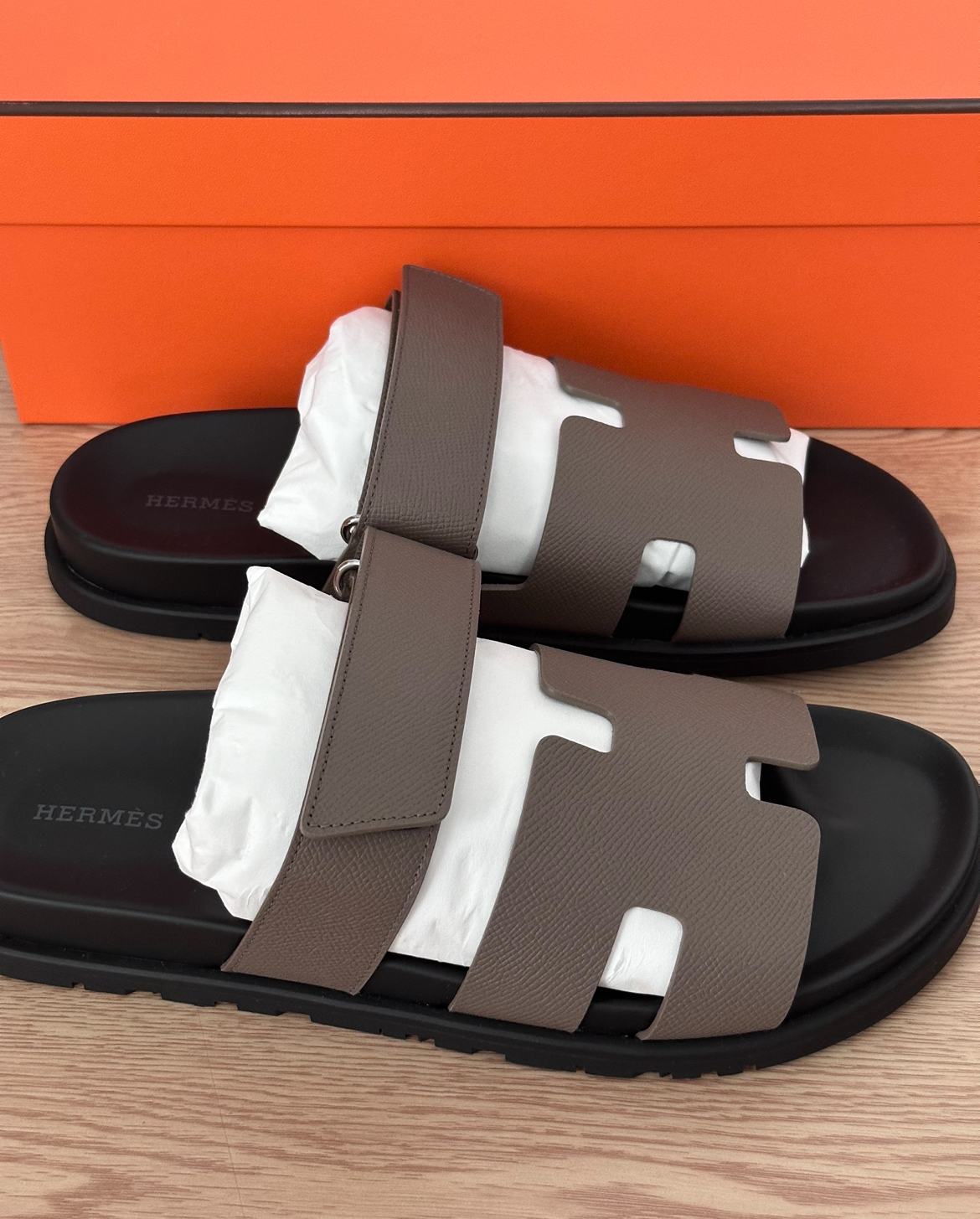Hermes Chypre 二舅鞋 etoupe 大象灰 黑 男裝