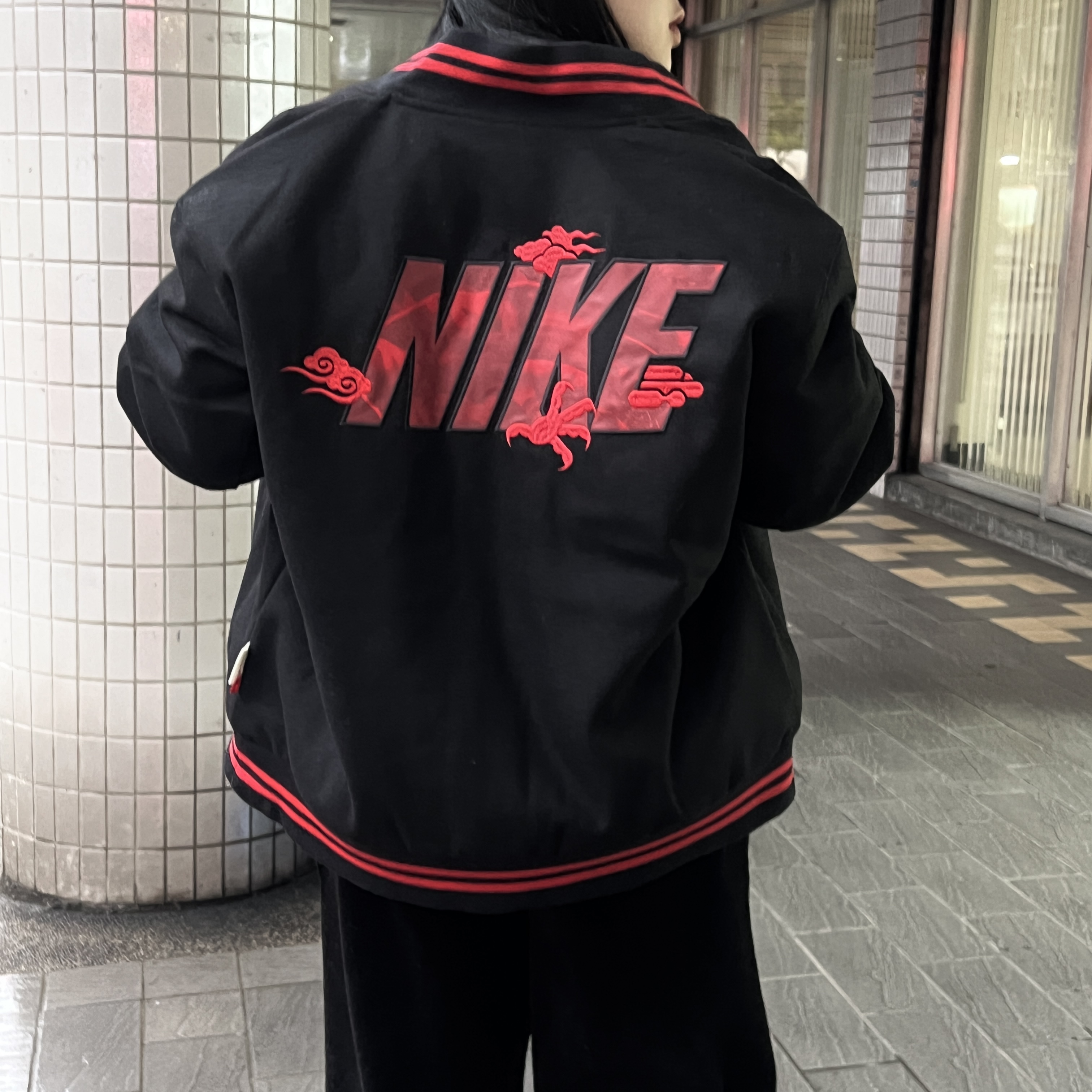 <線上SALE❤️‍🔥> NIKE CNY 龍年限定 新年祥雲 棒球外套 黑