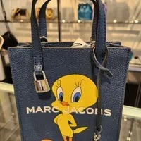 [S] MARC JACOBS 4R3HCR022H02-419 MINI TWEETY BIRD PRINT TOTE,AZURE BLUE, 196611111324 (SMJ237)