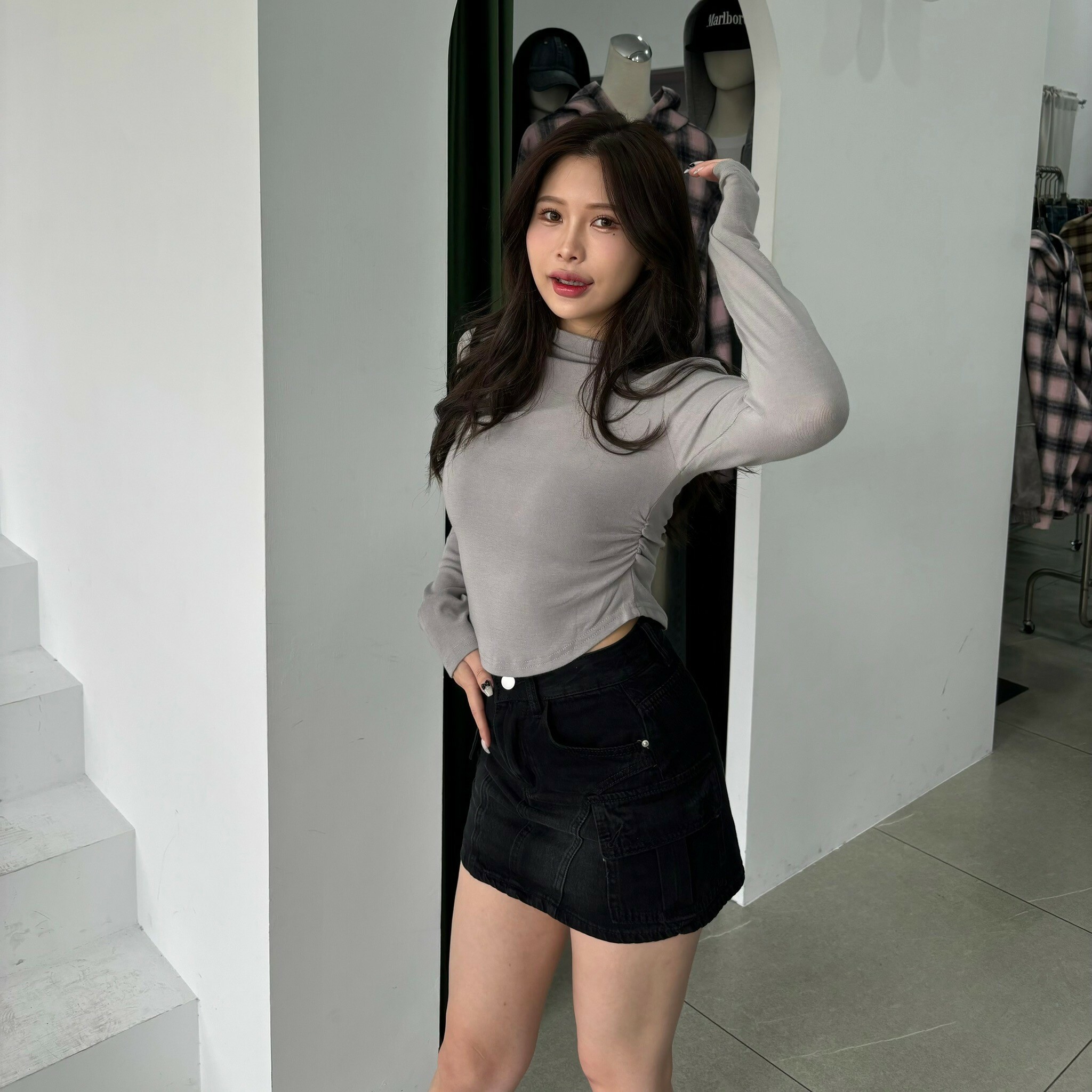 側抓皺立領打底上衣