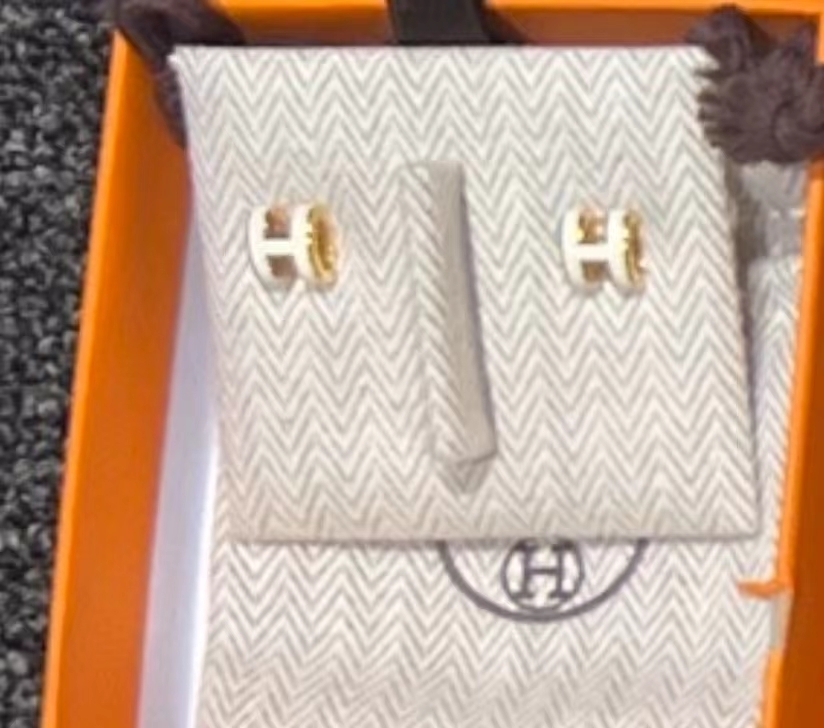 Hermes 白色H 耳環 -M
