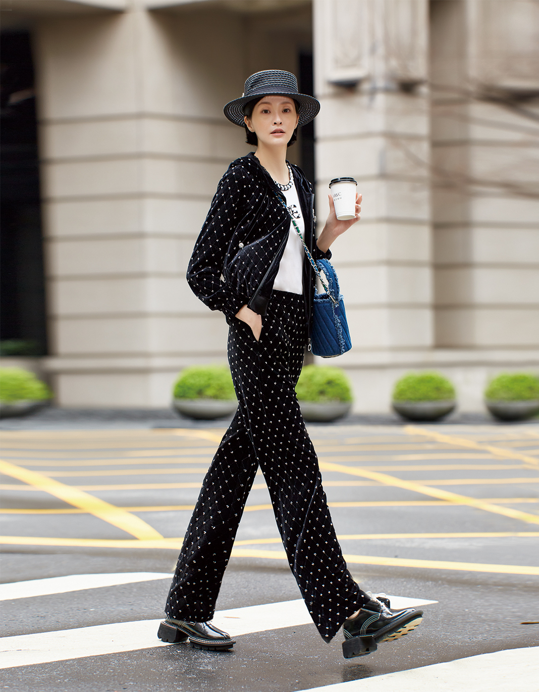 BC15016B1 夜色菱格安靜的閃耀直筒褲 (預)