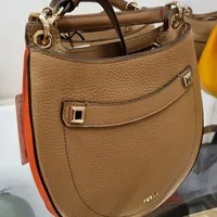 [S] FURLA WB00634-BX0335 AFRODITE CROSSBODY BAG,CARAMELLO, 8050597222325 (SF246)