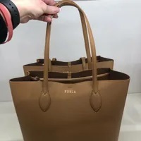 [S] FURLA WB00974-BX0306 ERA M TOTE BAG,CARAMELLO f, 8050597282497 (SF255)