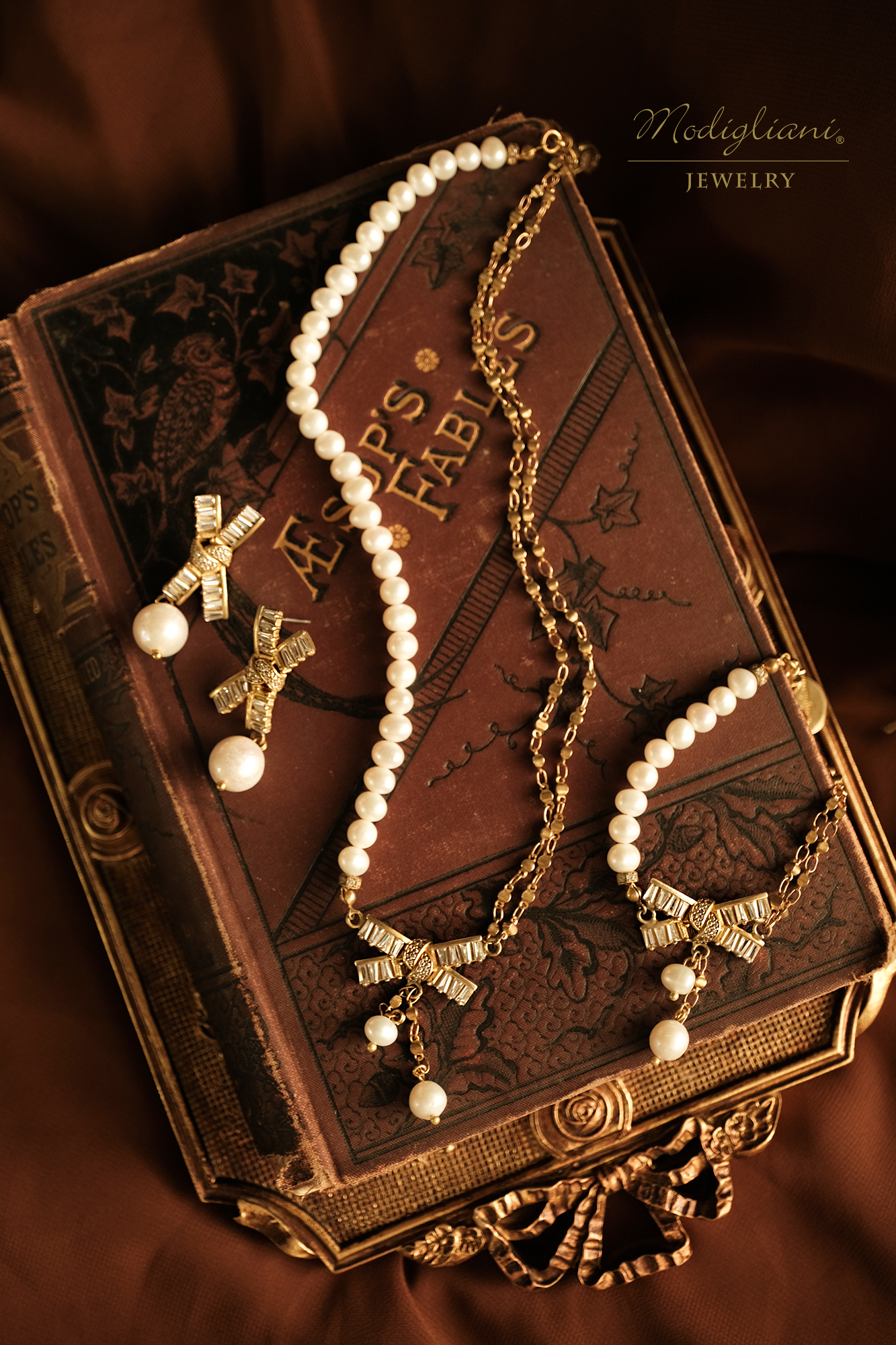 黃銅飾品,黃銅,優雅,天然珍珠,珍珠,耳環,蝴蝶結,鋯石,氣質