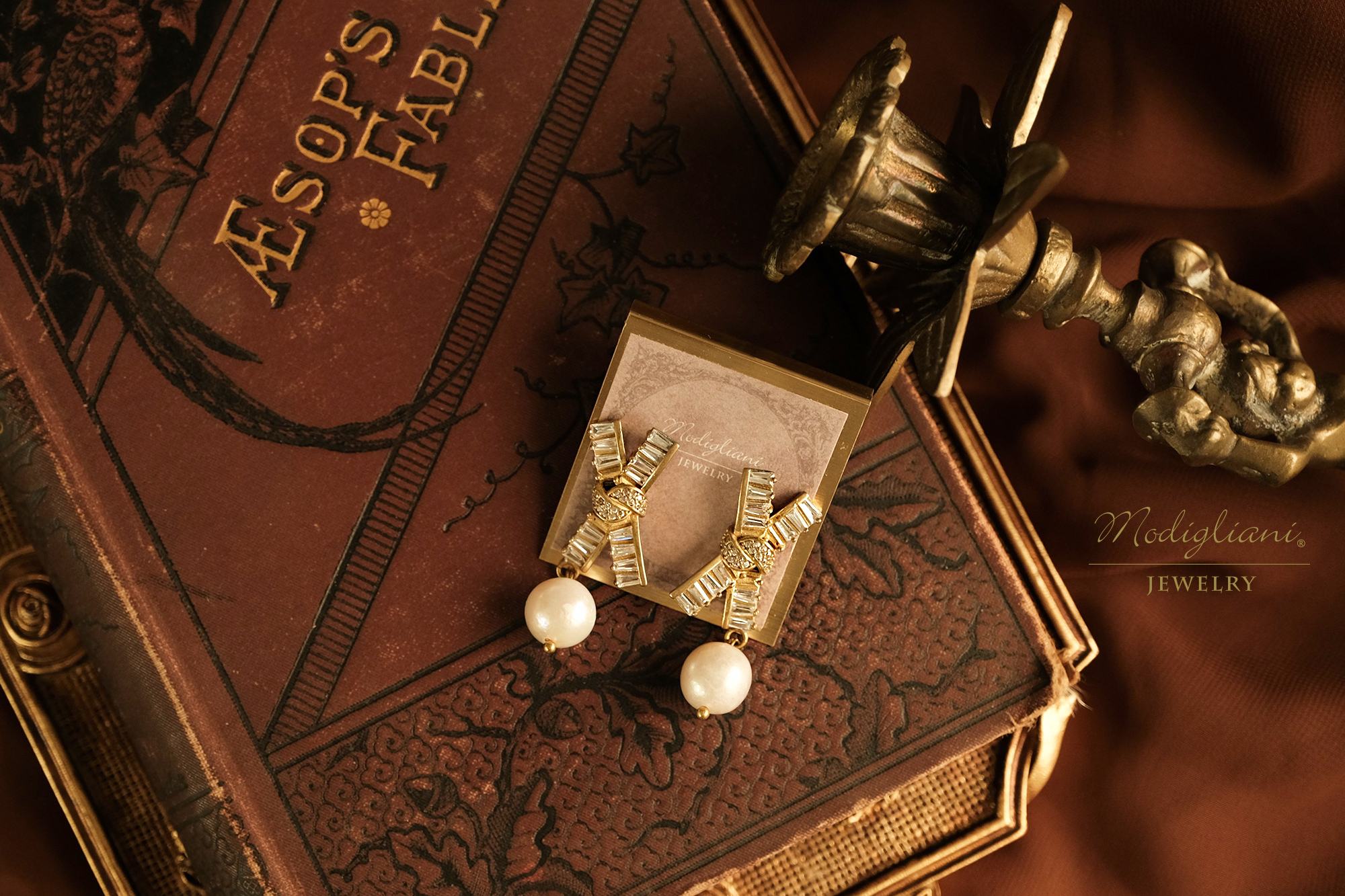 黃銅飾品,黃銅,優雅,天然珍珠,珍珠,耳環,蝴蝶結,鋯石,氣質