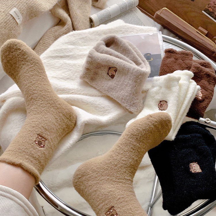 水豚君多色襪子