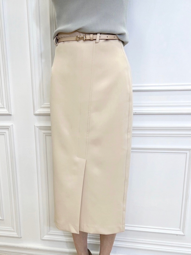 金釦腰帶素面窄裙