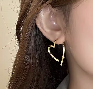 Go Little Piece 韓國  愛心耳環 (逢星期日截單後14-21個工作天發貨) - 120