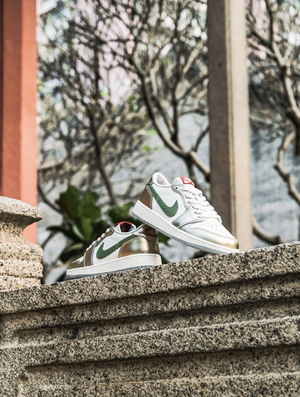 【Focus Store】預購 Nike Air Jordan 1 Retro Low OG GS "Year of the Dragon" 龍年限定 FQ6593-100