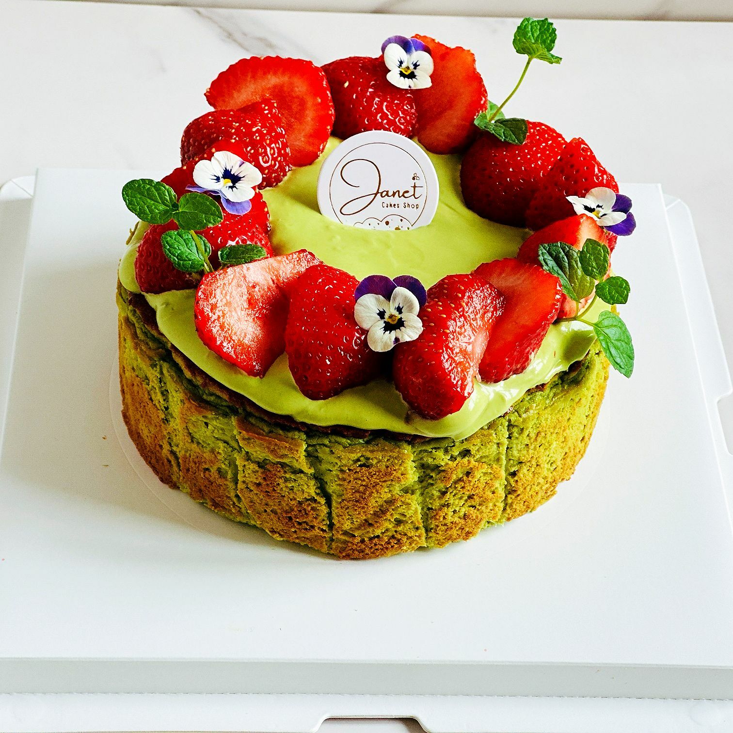 開心果巴斯克芝士蛋糕