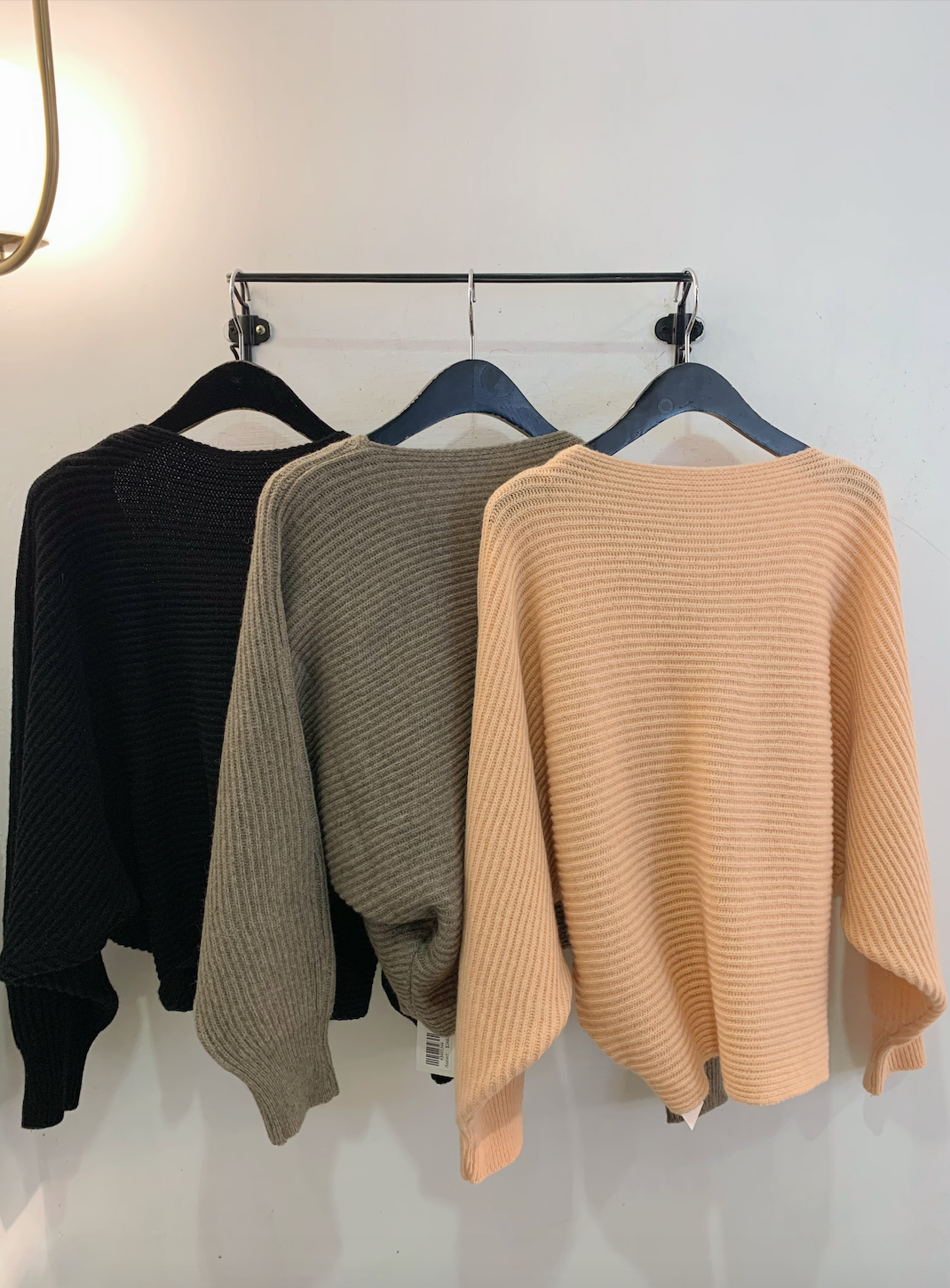 扭結飛鼠袖針織上衣