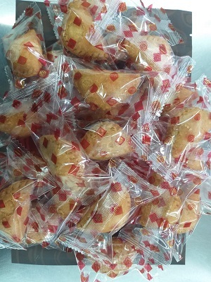 油角仔 - 300克  (獨立包裝)大約24粒