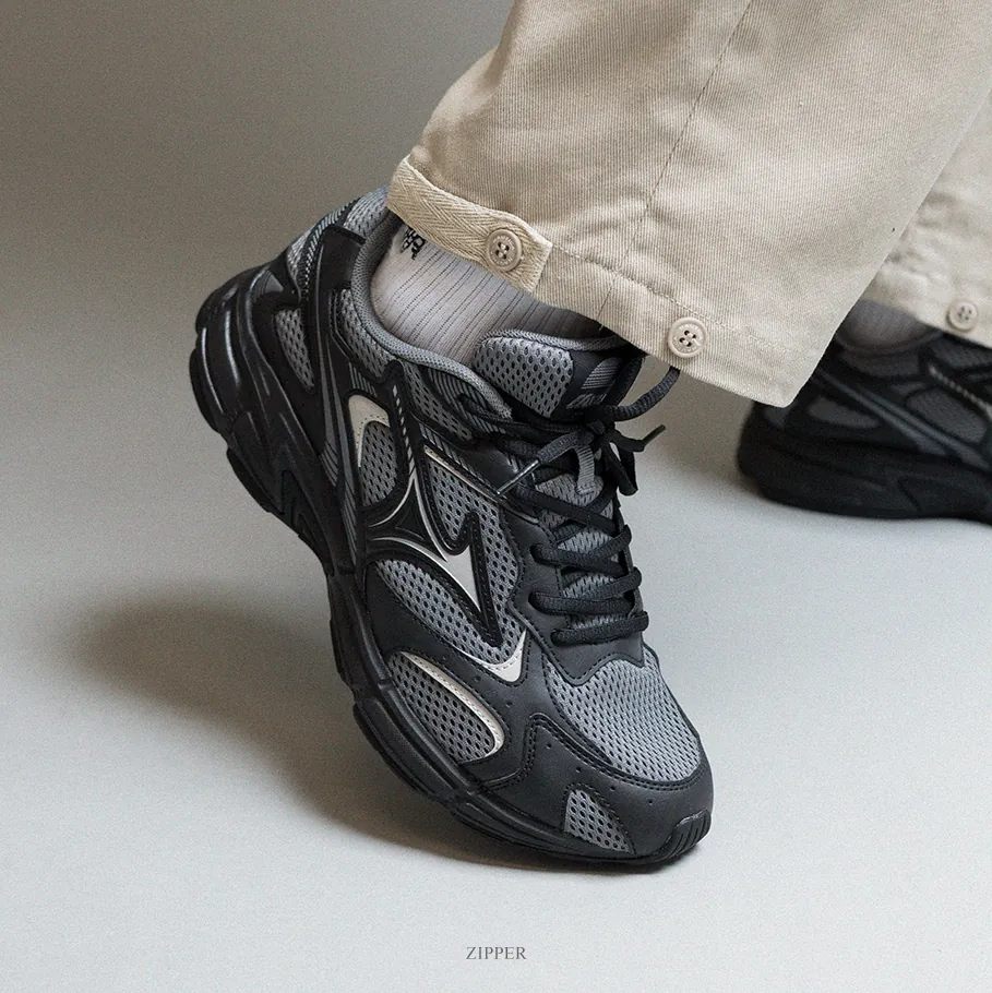 Mizuno Speed 2K Black Grey