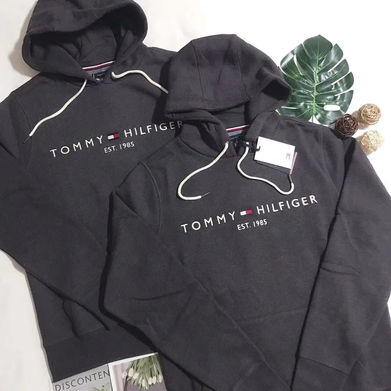 TOMMY HILFIGER LOGO HOODIES 經典款