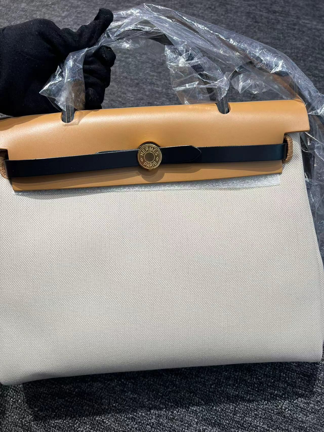 Hermes her bag 三拼色金扣 -M