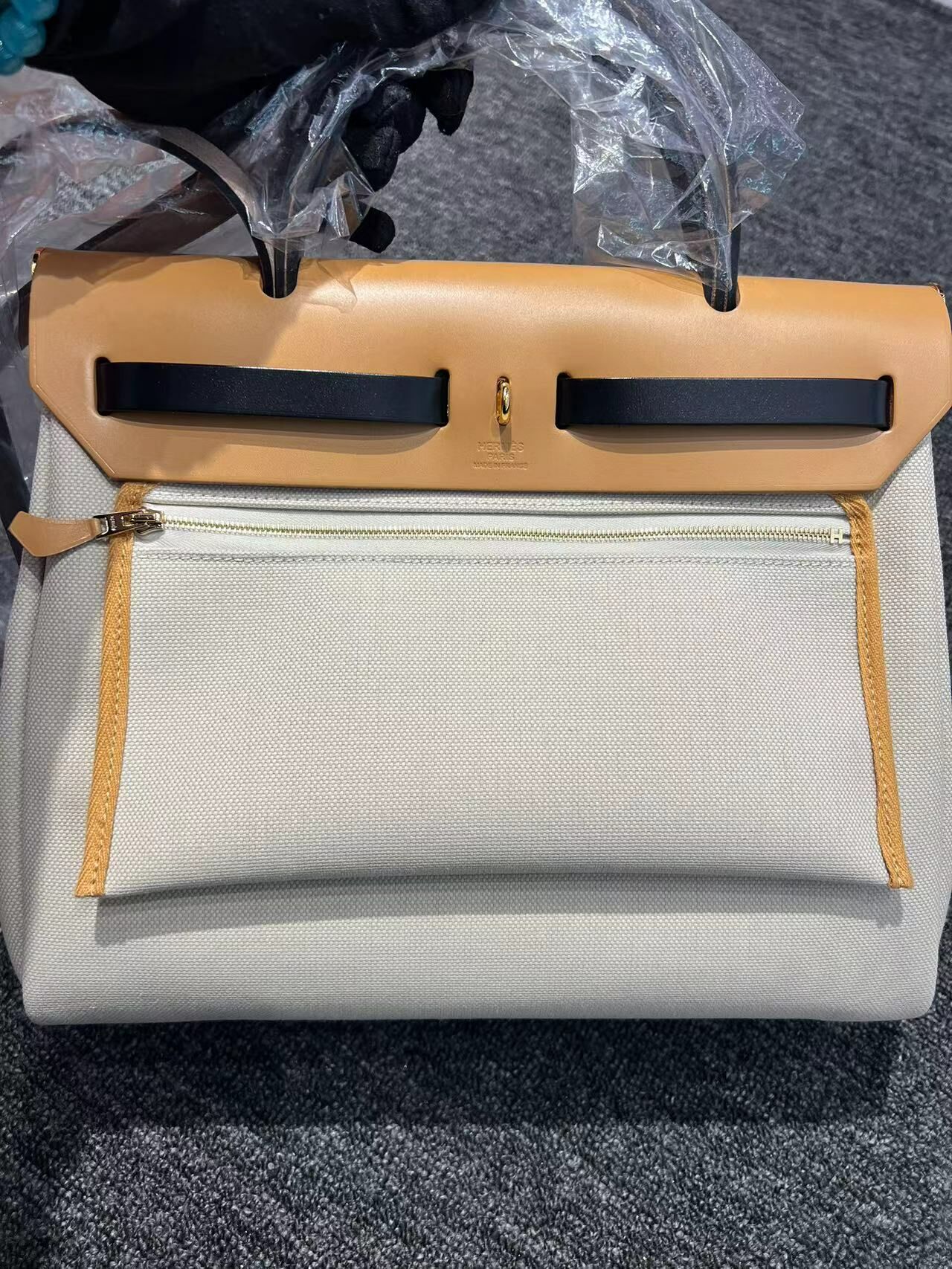 Hermes her bag 三拼色金扣 -M