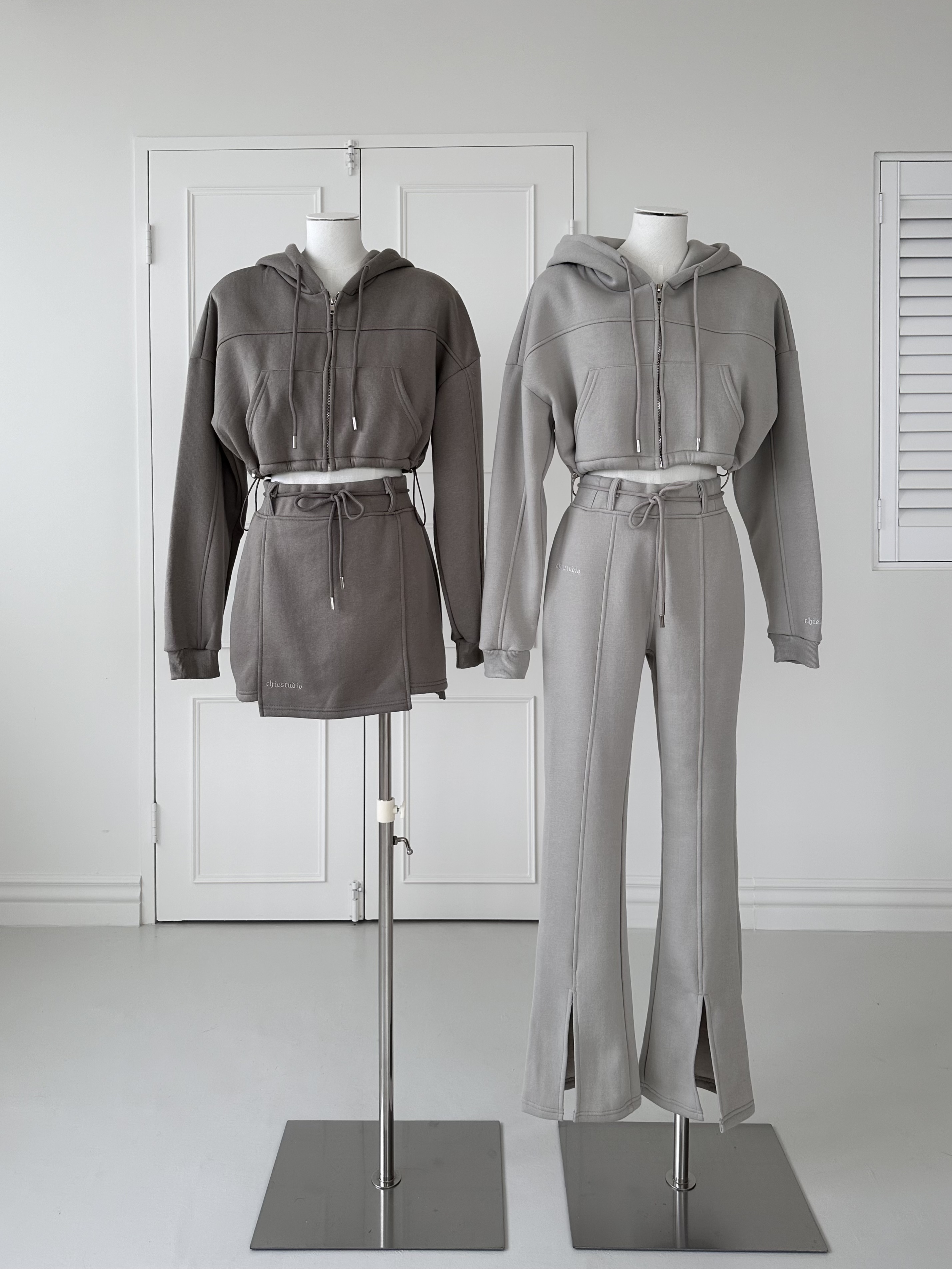 𝐂𝐡𝐢𝐞𝐬𝐭𝐮𝐝𝐢𝐨訂製·刺繡抽繩刷毛套裝/淺灰(女款)