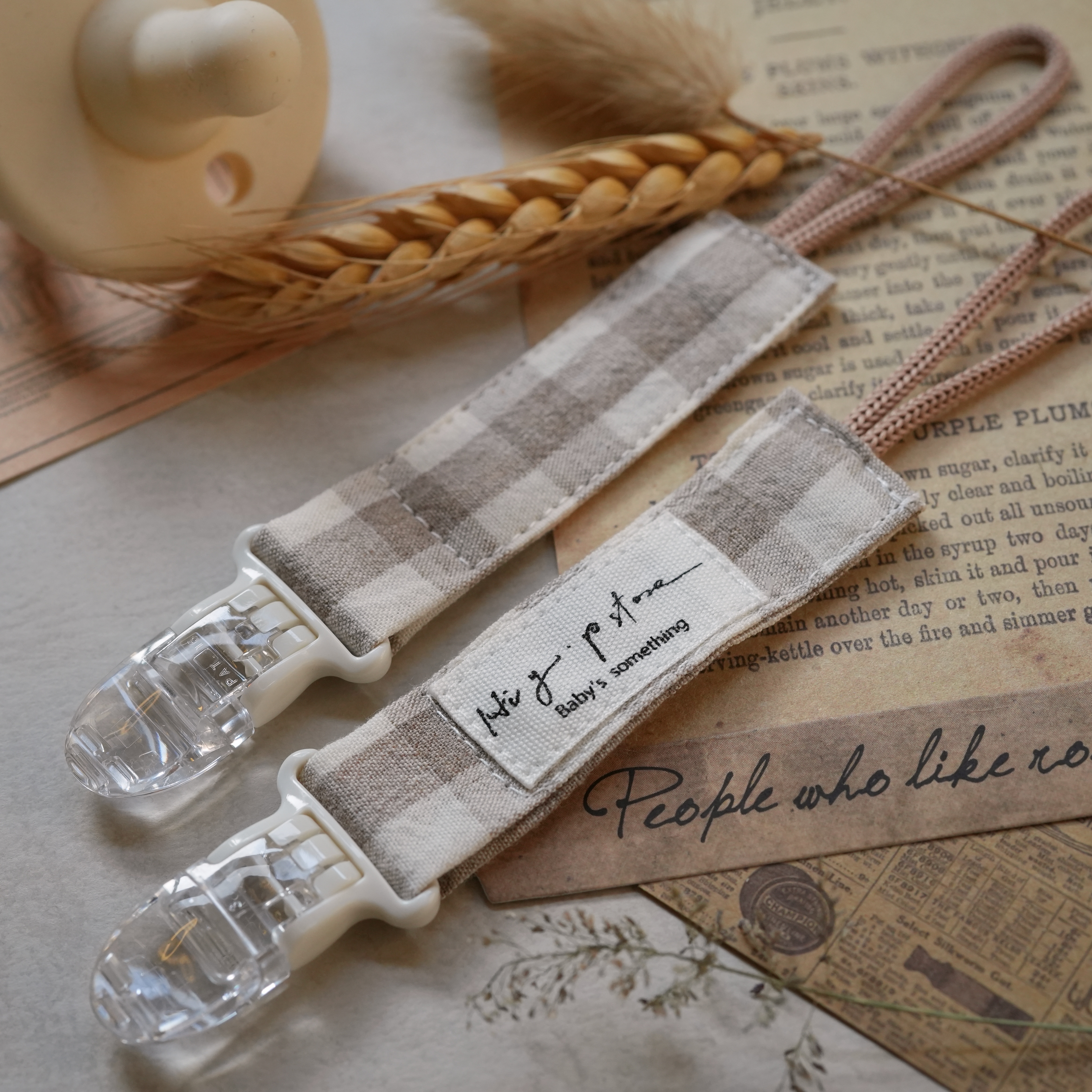 Hi Y.P store-短版鱷魚夾-棕色小格紋