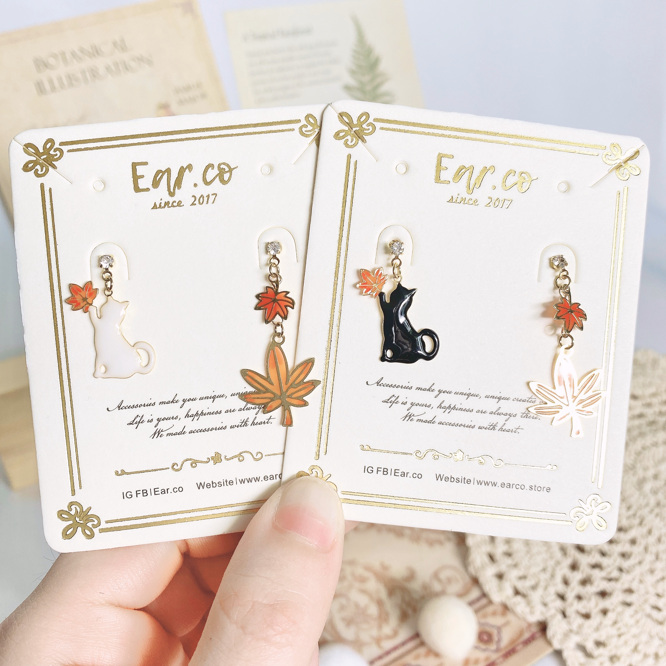 不對稱垂釣楓葉貓 #A342