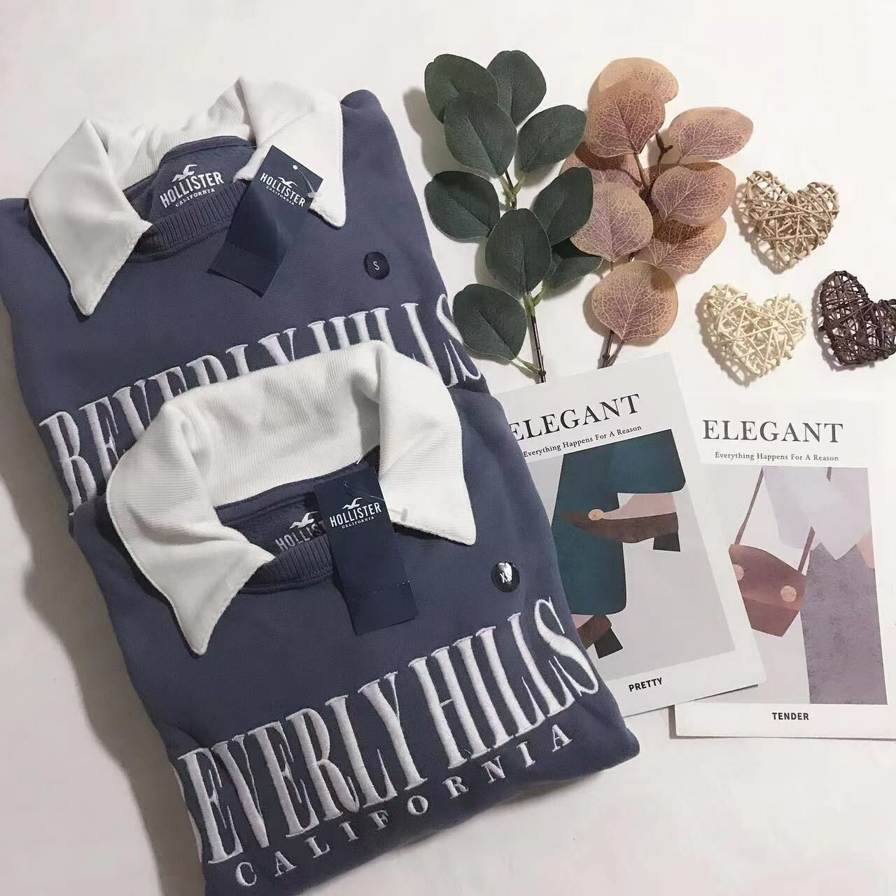 HOLLISTER COLLAR SWEATSHIRT