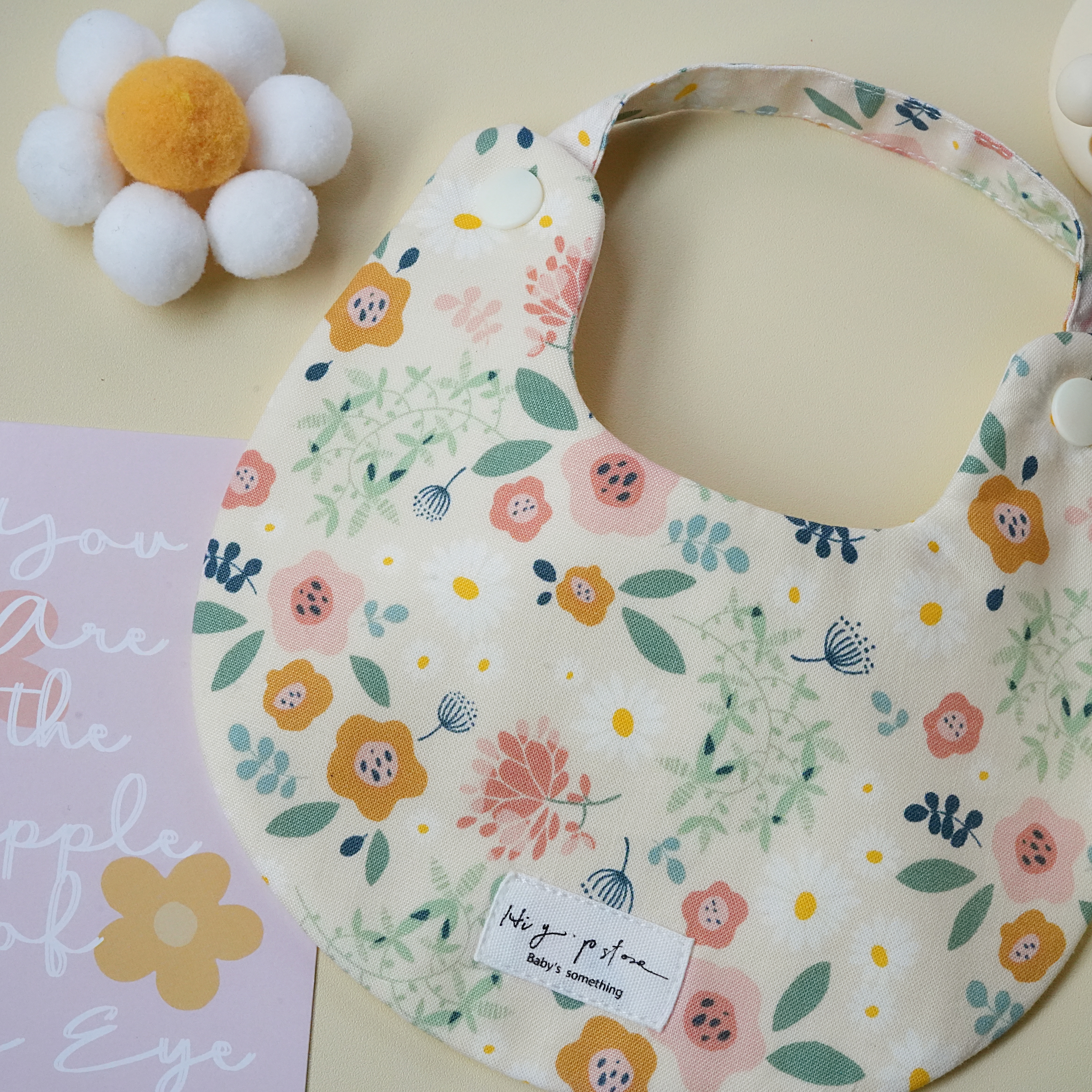 Hi Y.P store-手作圍兜-清新花卉