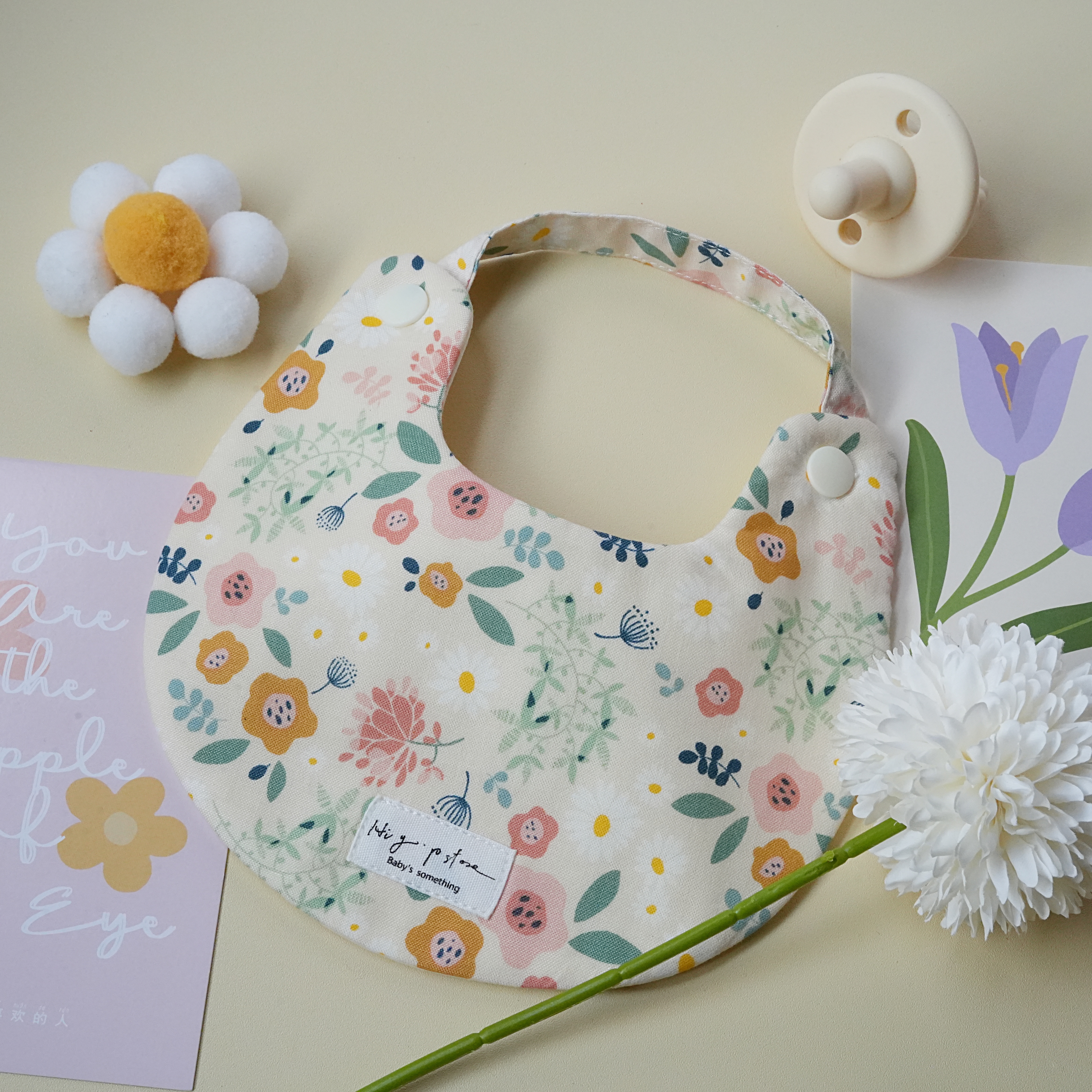 Hi Y.P store-手作圍兜-清新花卉